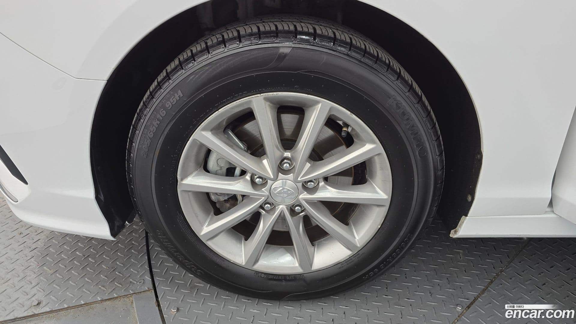 Main__Slider__Photo:Sonata Hyundai 2019.1-4