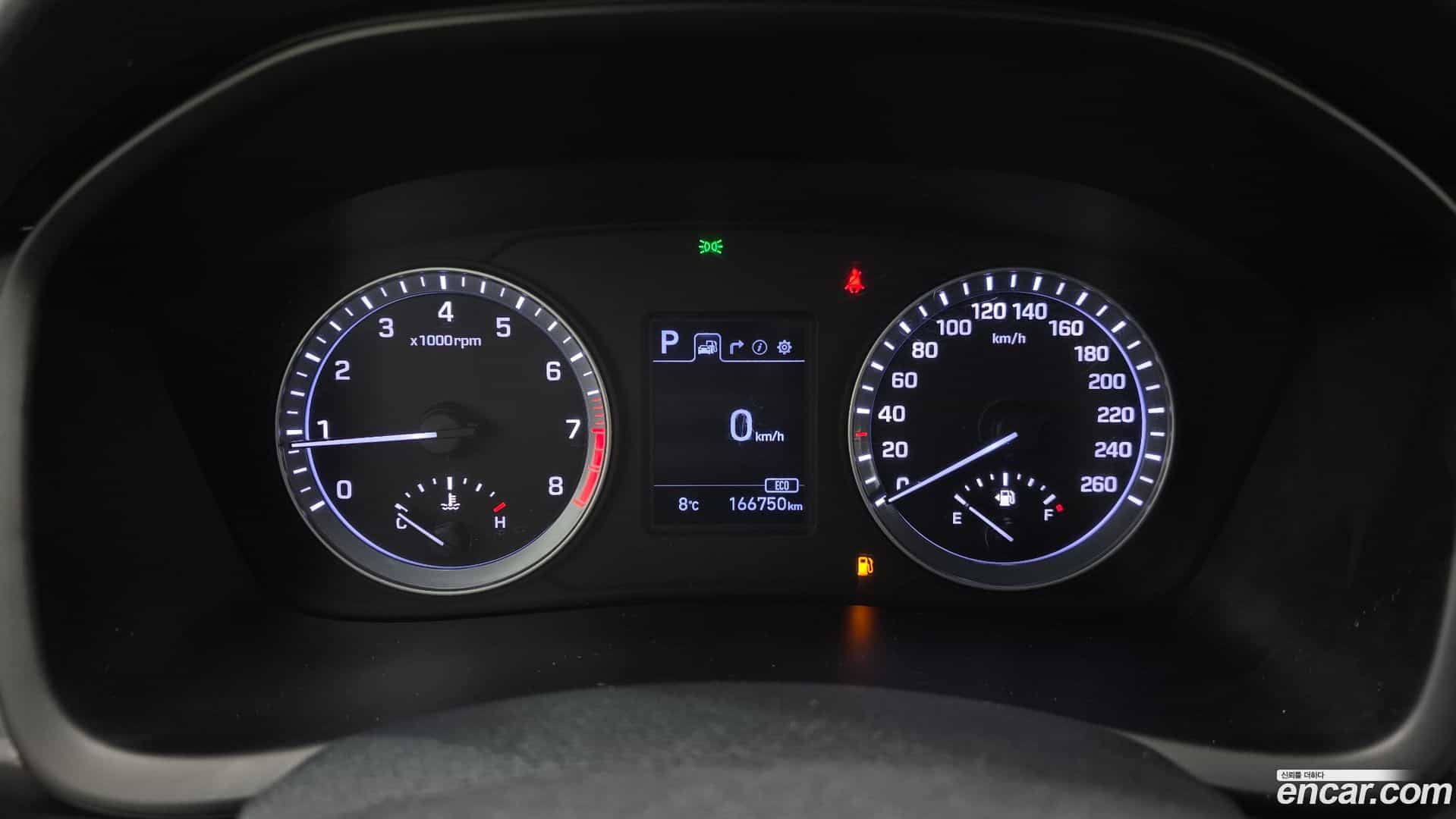 Sonata Hyundai 2019.1-INNER-008