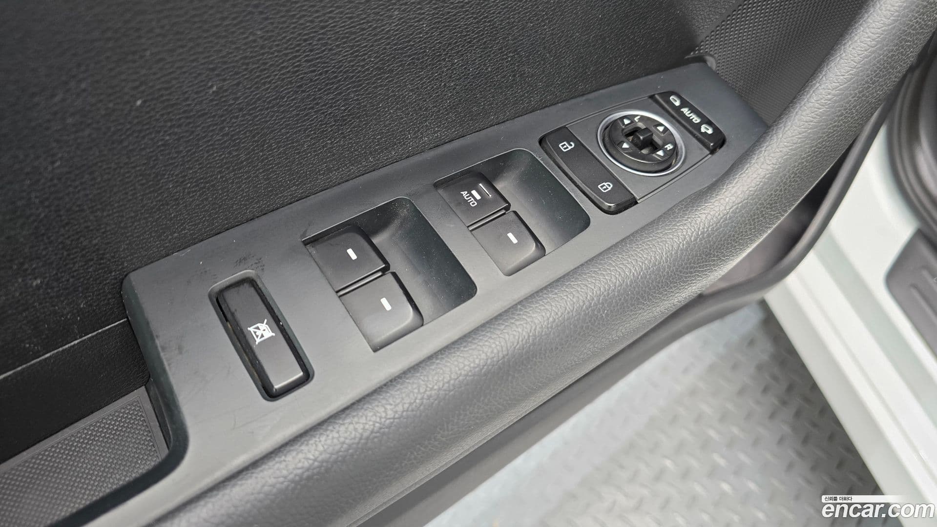 Main__Slider__Photo:Sonata Hyundai 2019.1-13