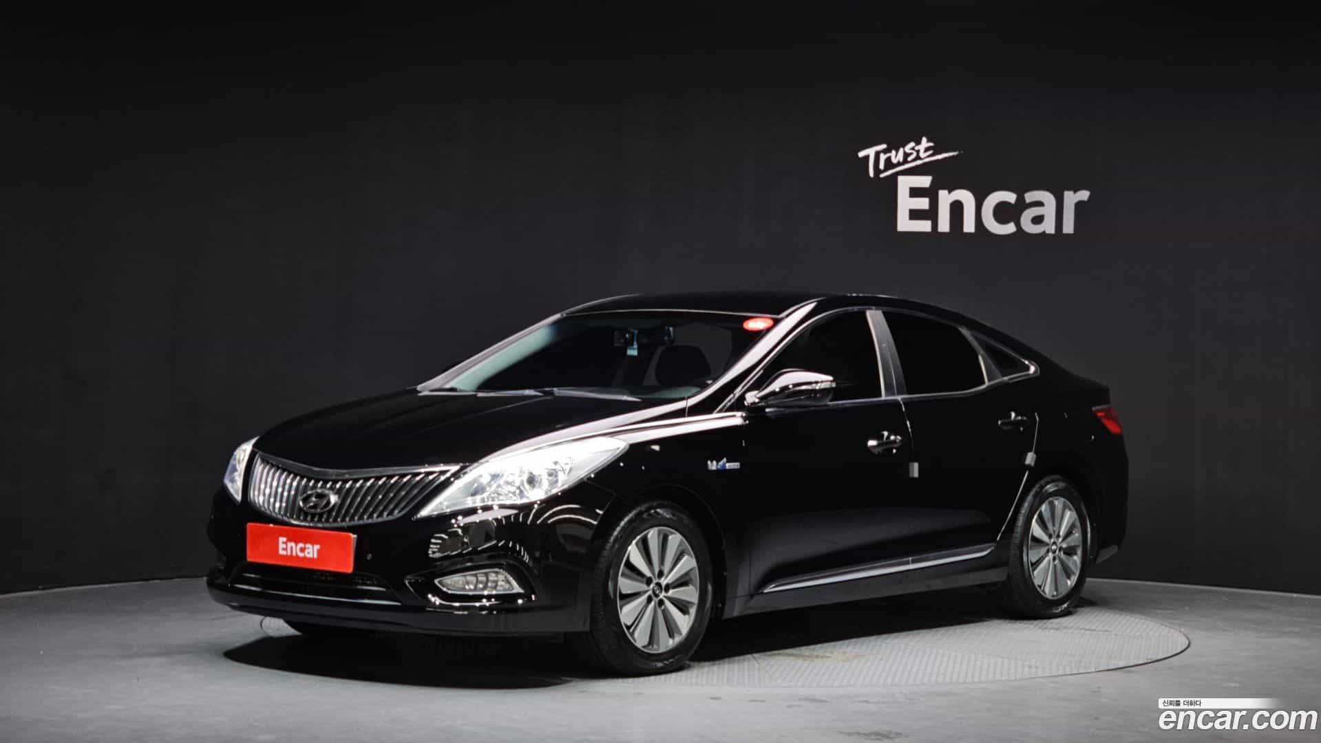 Grandeur Hyundai 2014.5-OUTER-001