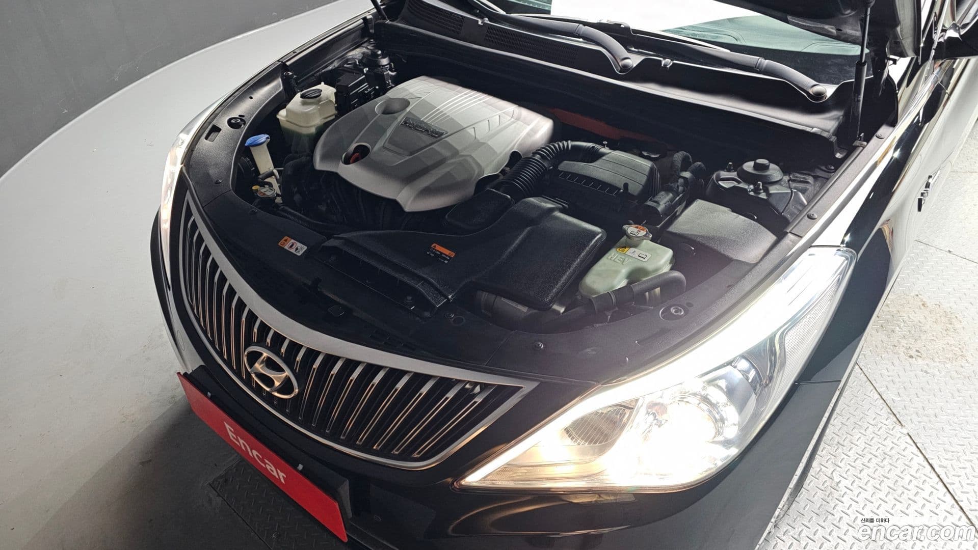 Main__Slider__Photo:Grandeur Hyundai 2014.5-5