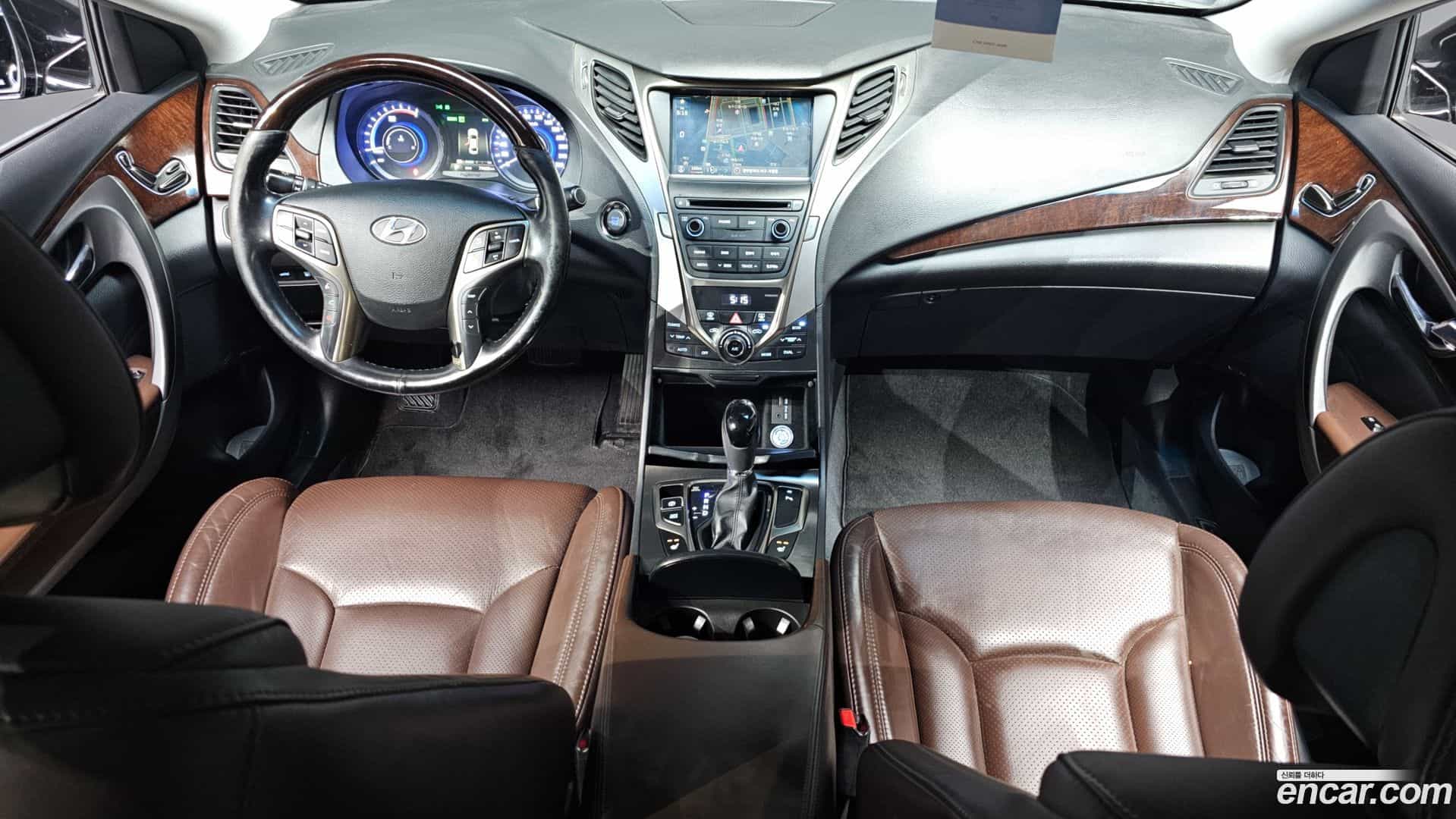 Grandeur Hyundai 2014.5-INNER-007