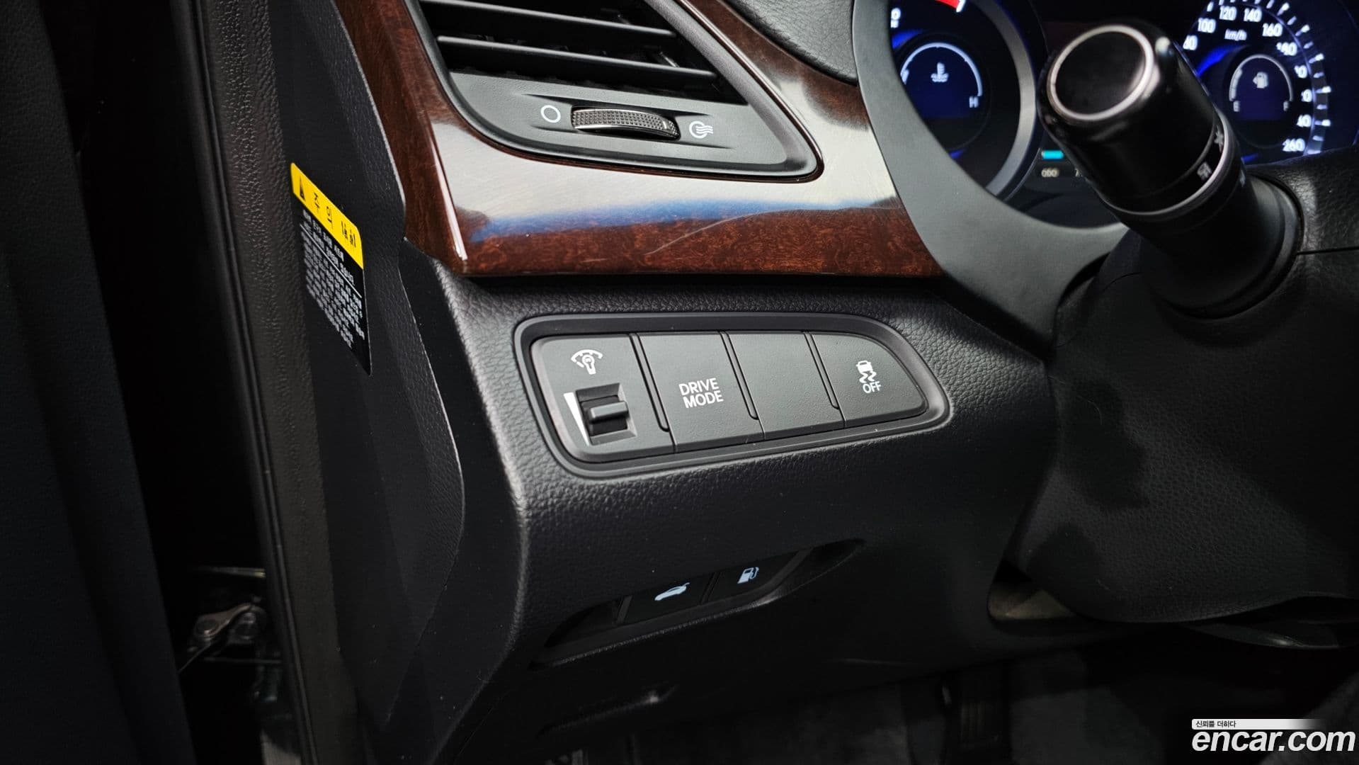 Main__Slider__Photo:Grandeur Hyundai 2014.5-17