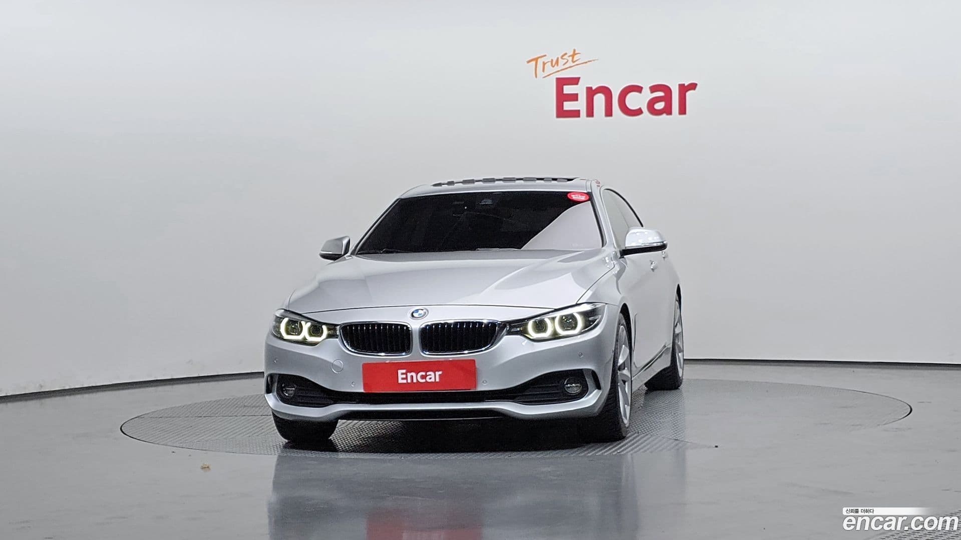 Main__Slider__Photo:4-Series BMW 2019.8-2