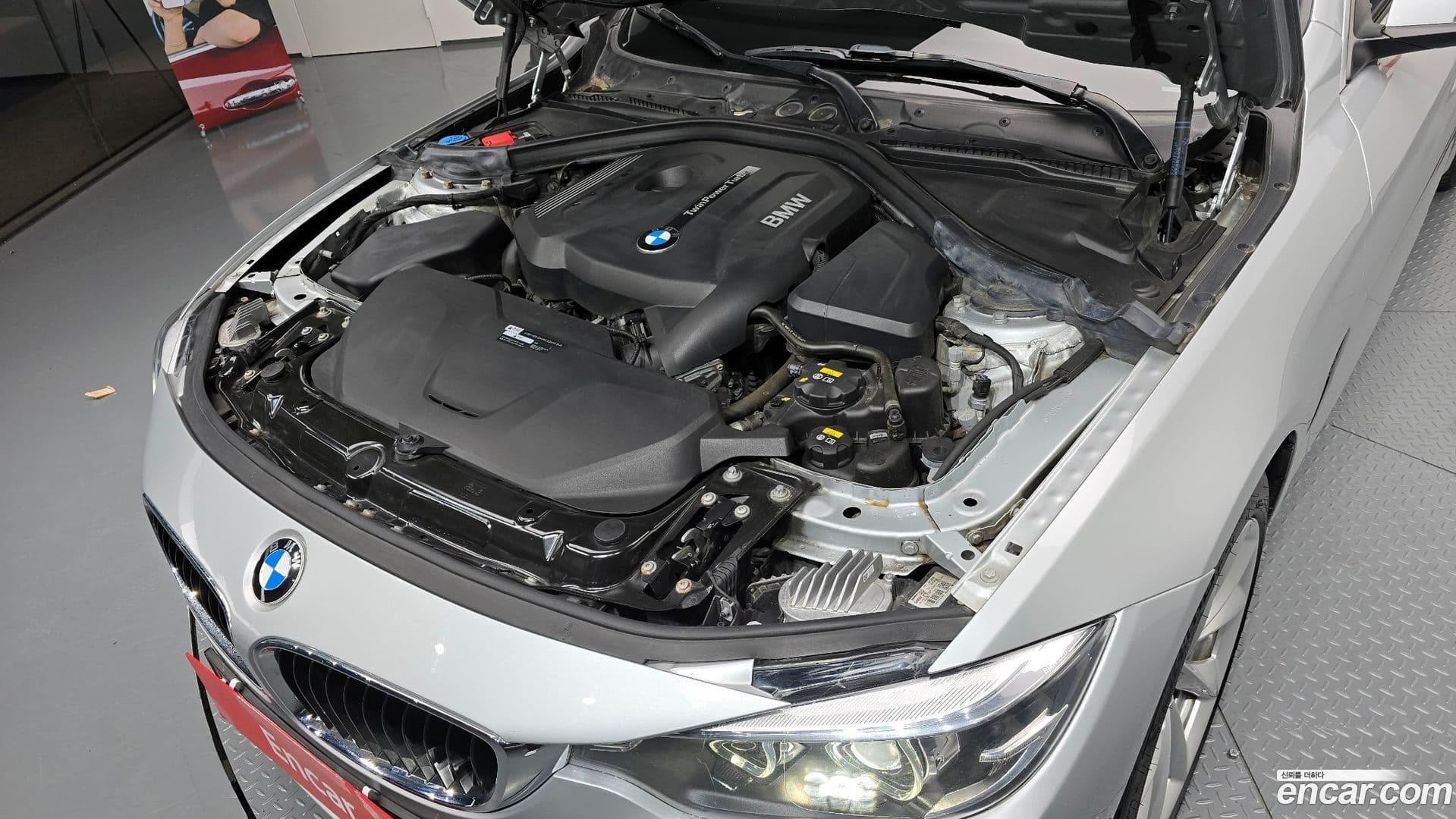 Main__Slider__Photo:4-Series BMW 2019.8-5