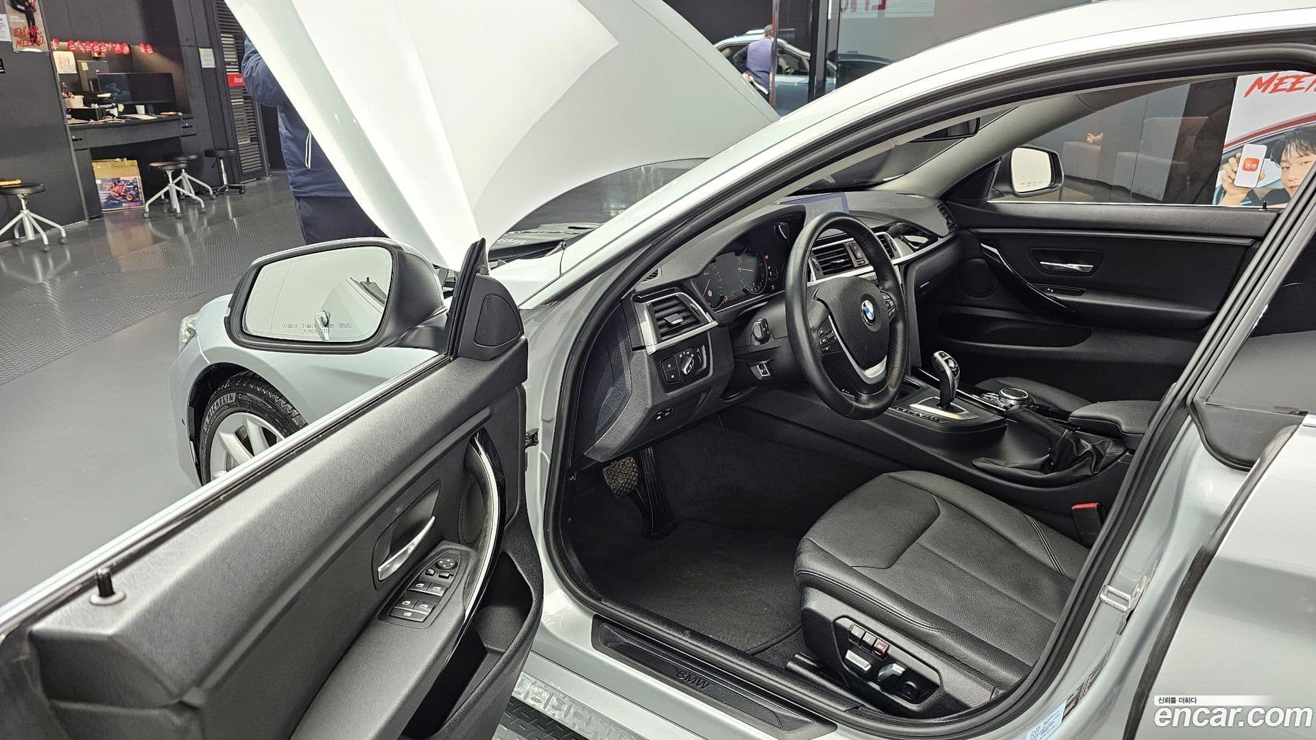 Main__Slider__Photo:4-Series BMW 2019.8-10