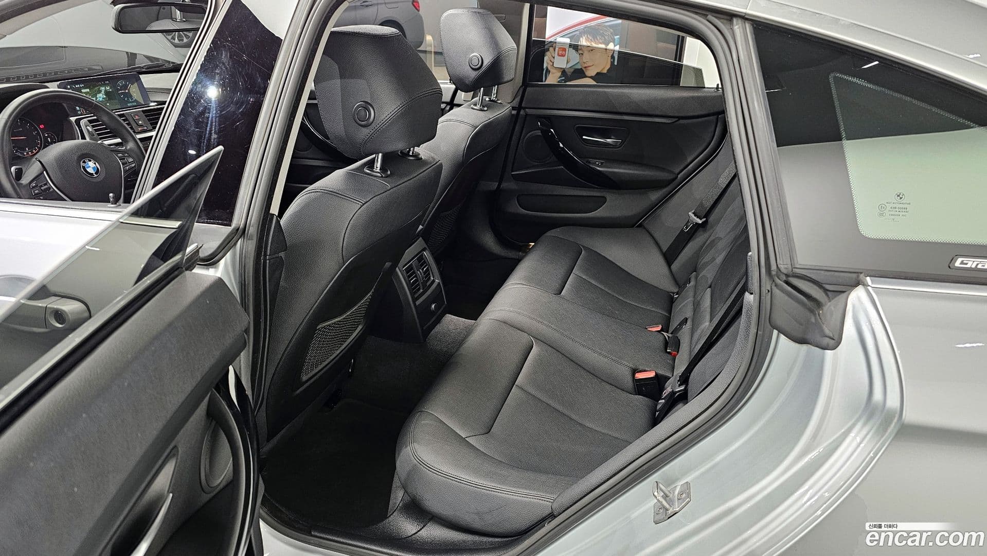 Main__Slider__Photo:4-Series BMW 2019.8-11