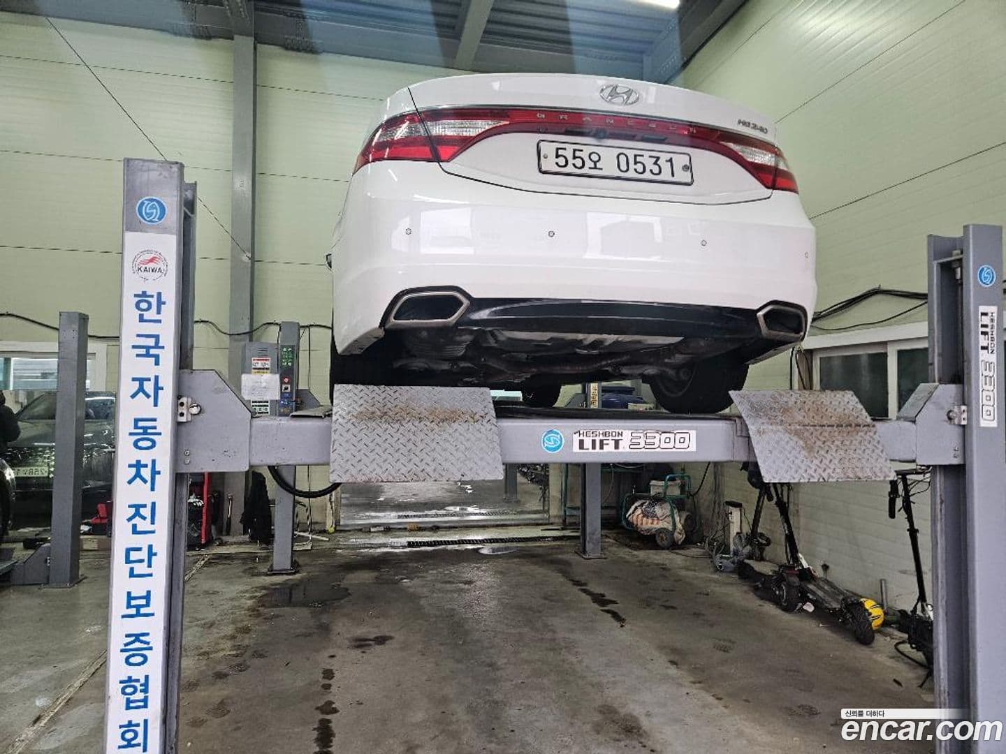 Main__Slider__Photo:Grandeur Hyundai 2016.7-0