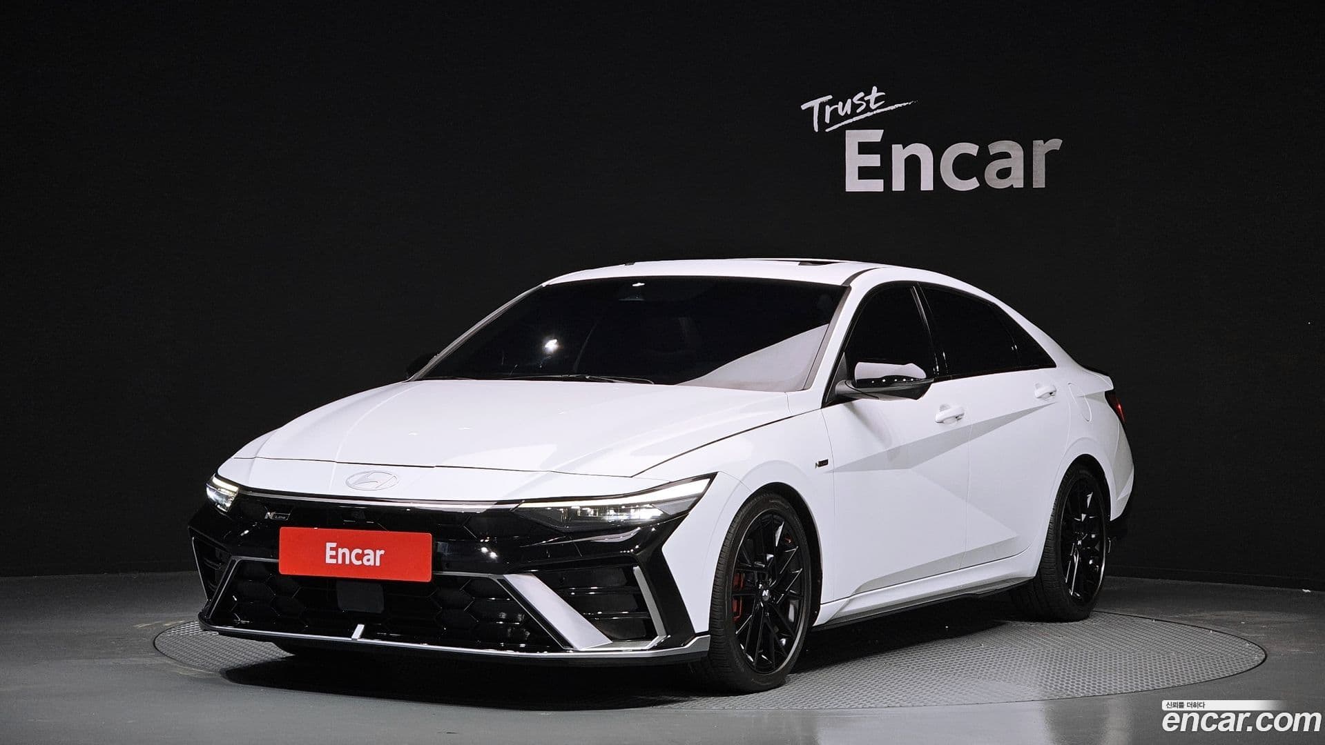 Main__Slider__Photo:AVANTE Hyundai 2023.9-0