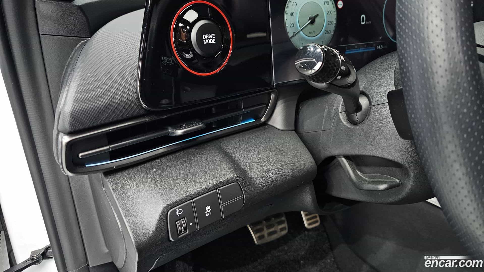 AVANTE Hyundai 2023.9-OPTION-017