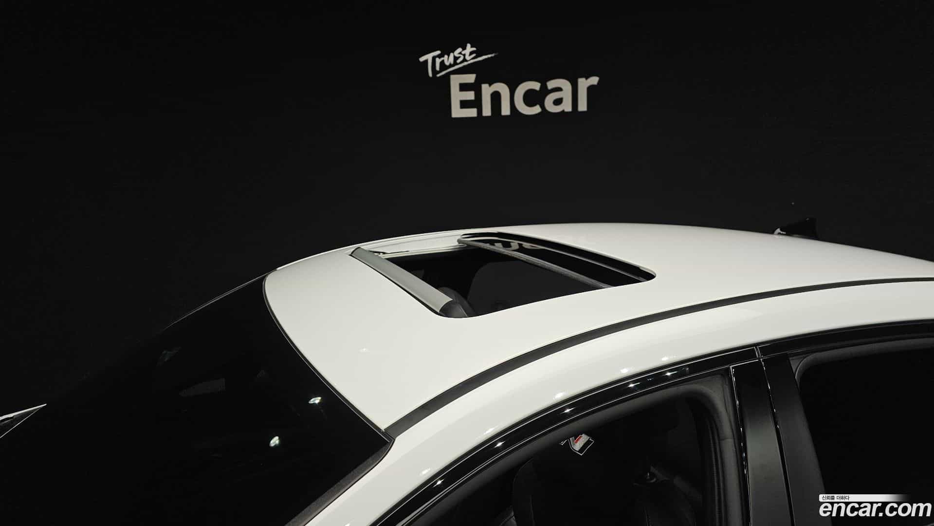 AVANTE Hyundai 2023.9-OPTION-024