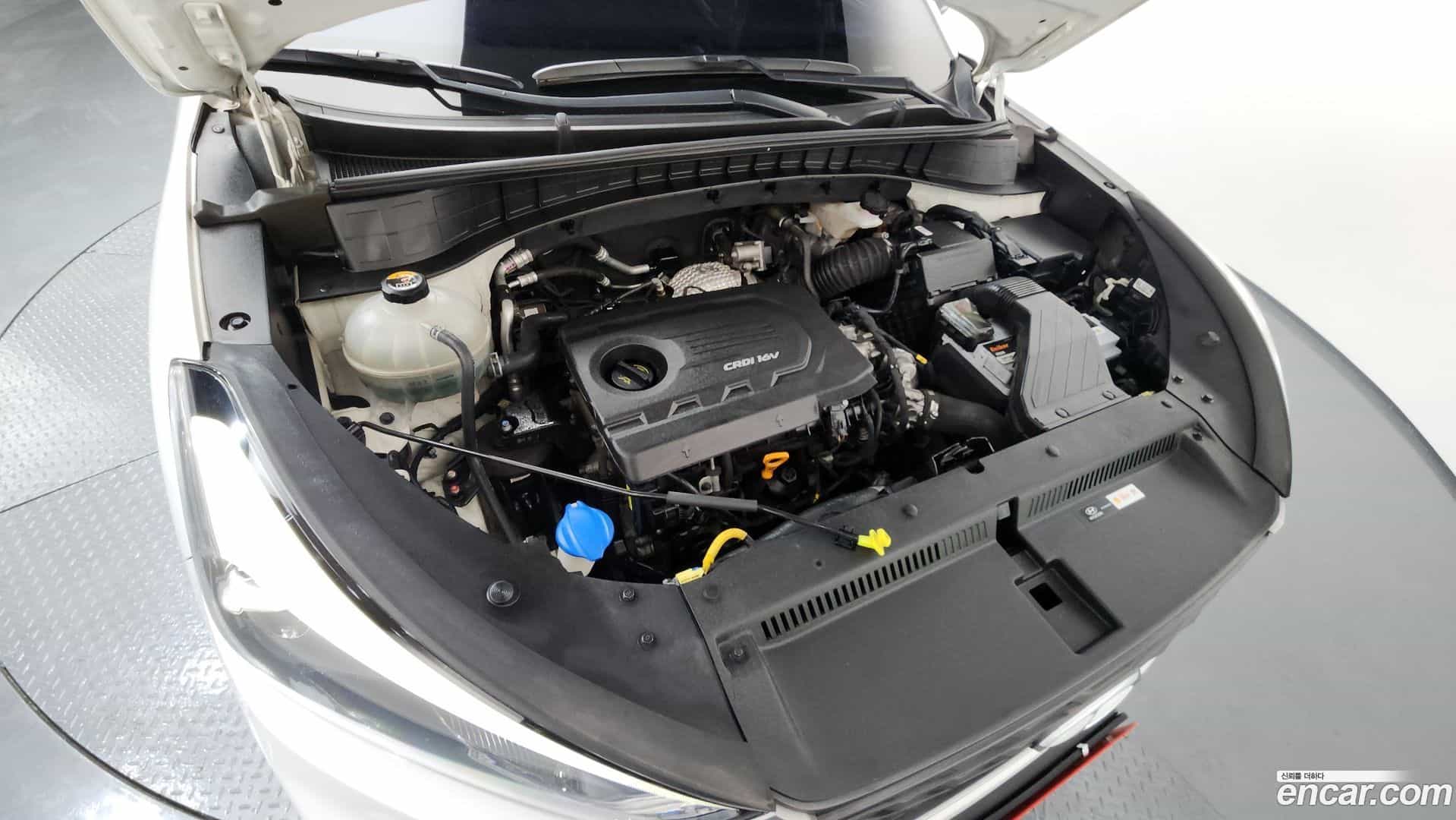 Tucson Hyundai 2017.2-INNER-006