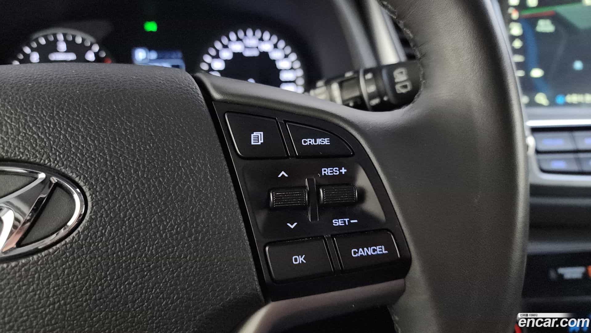 Tucson Hyundai 2017.2-OPTION-019