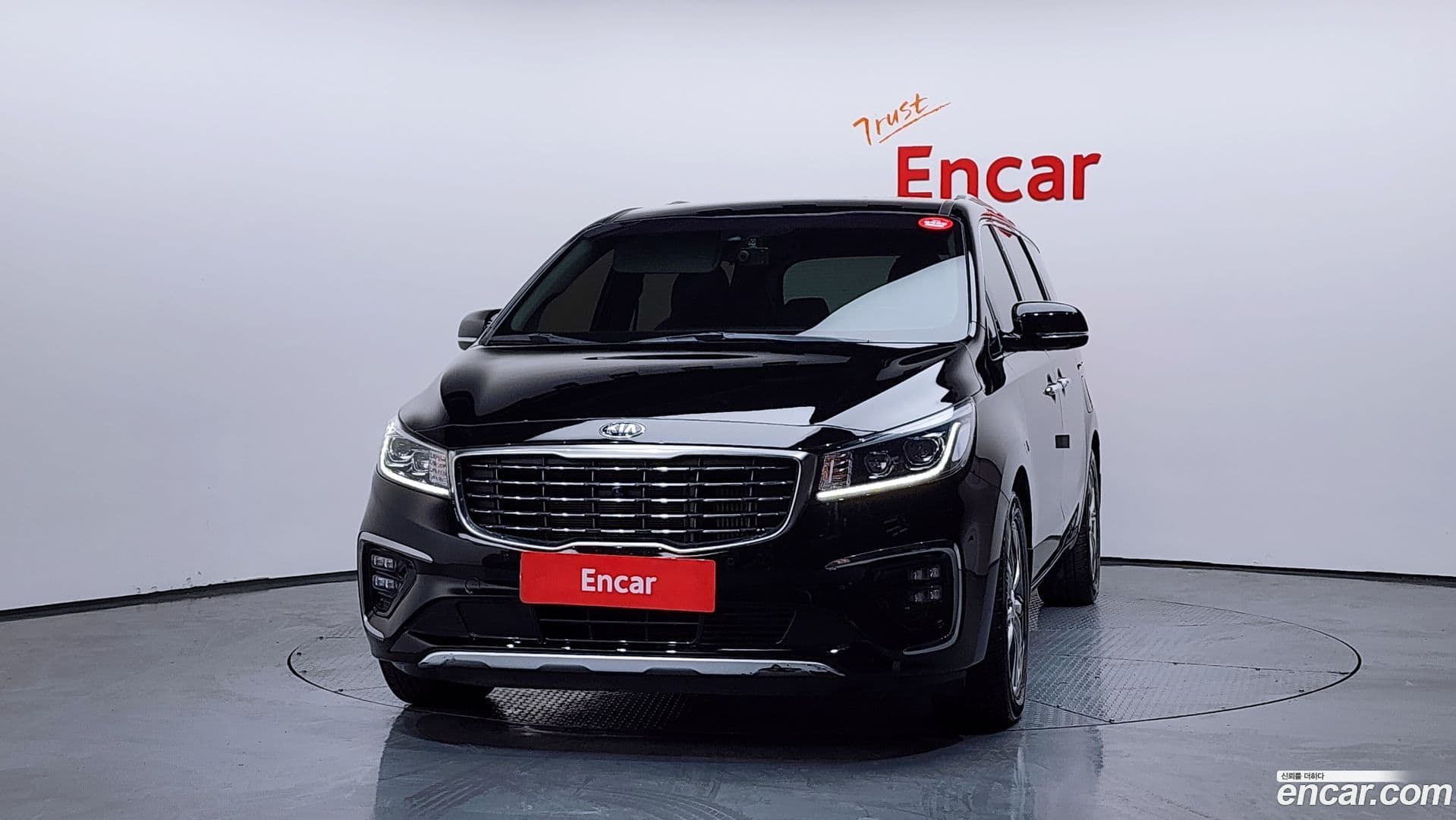 Main__Slider__Photo:Canival Kia 2020.3-2