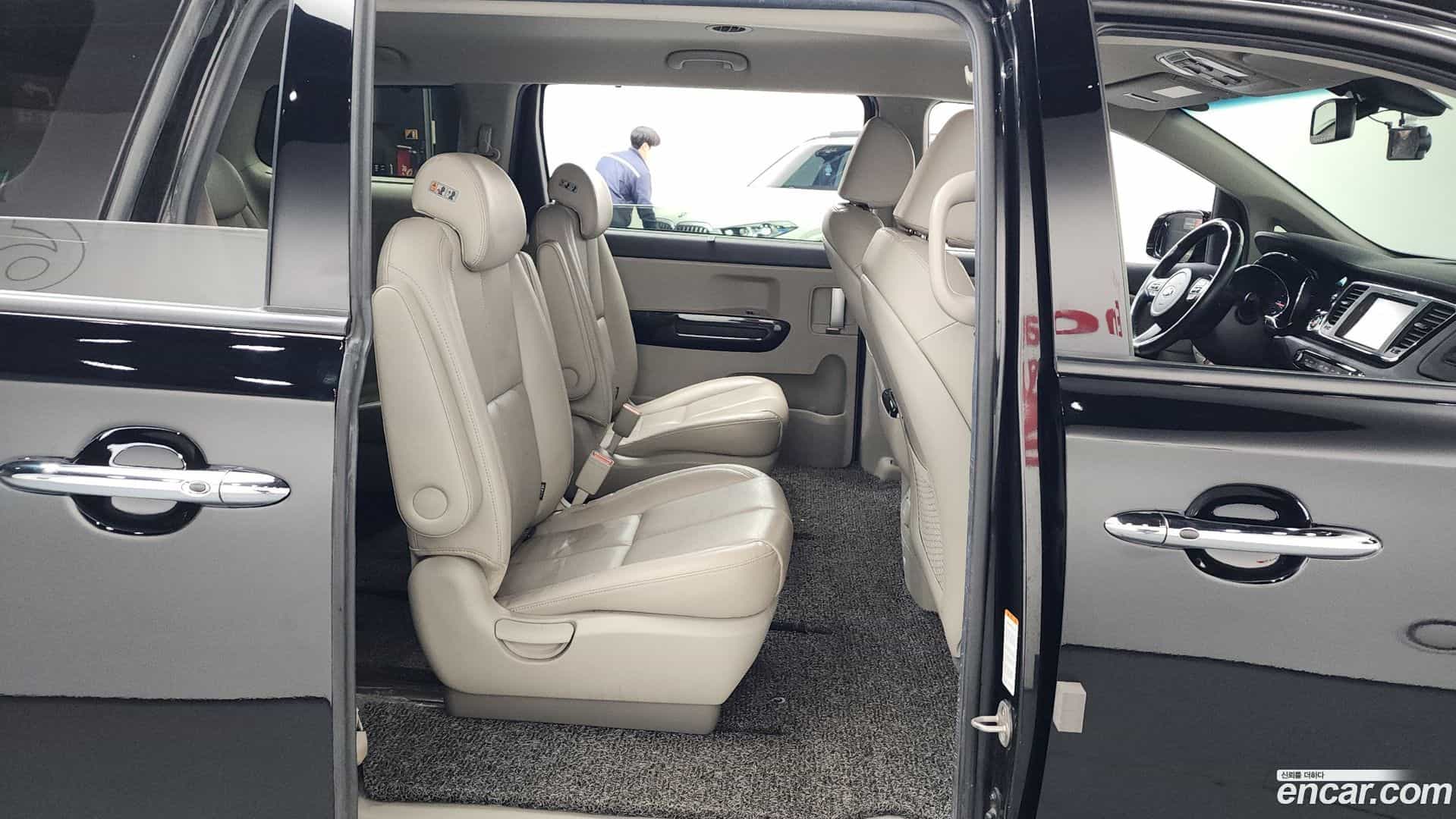 Canival Kia 2020.3-OPTION-016