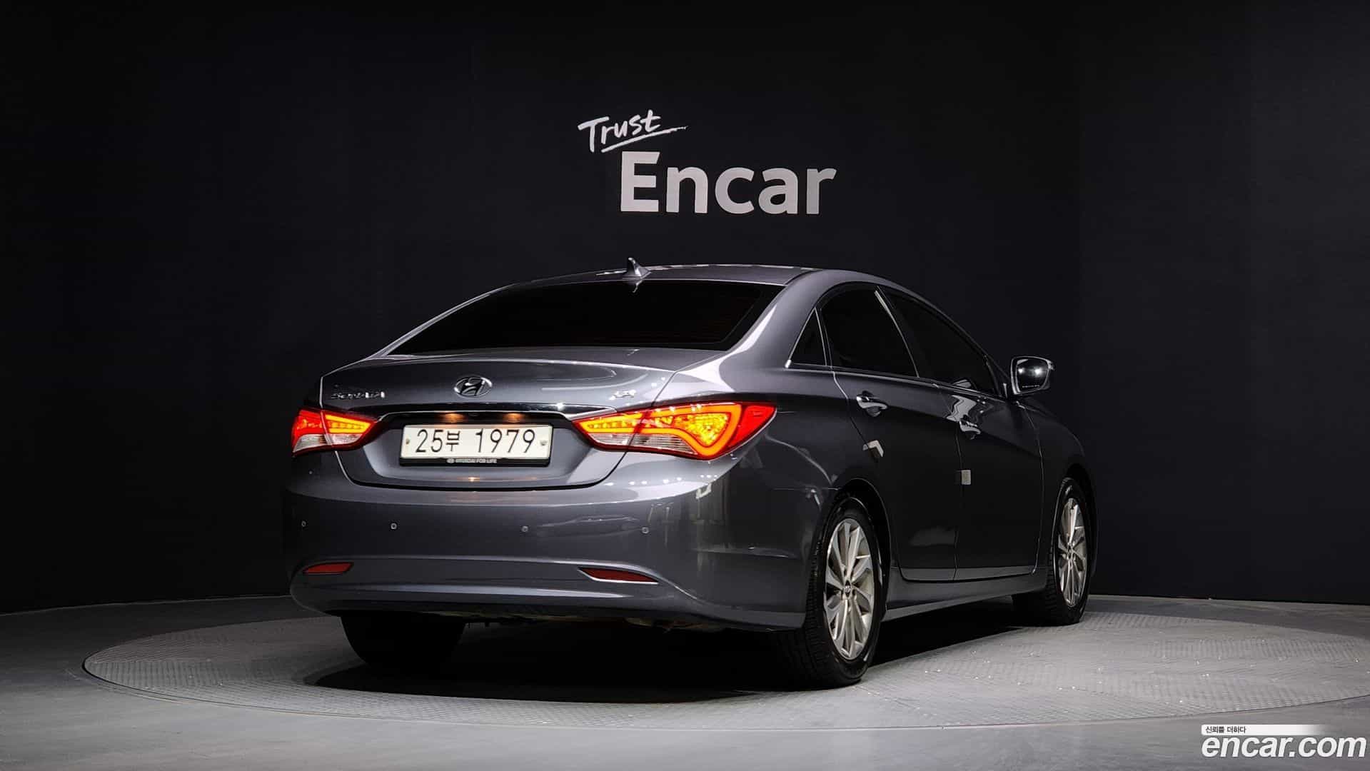 Sonata Hyundai 2013.4-OUTER-002