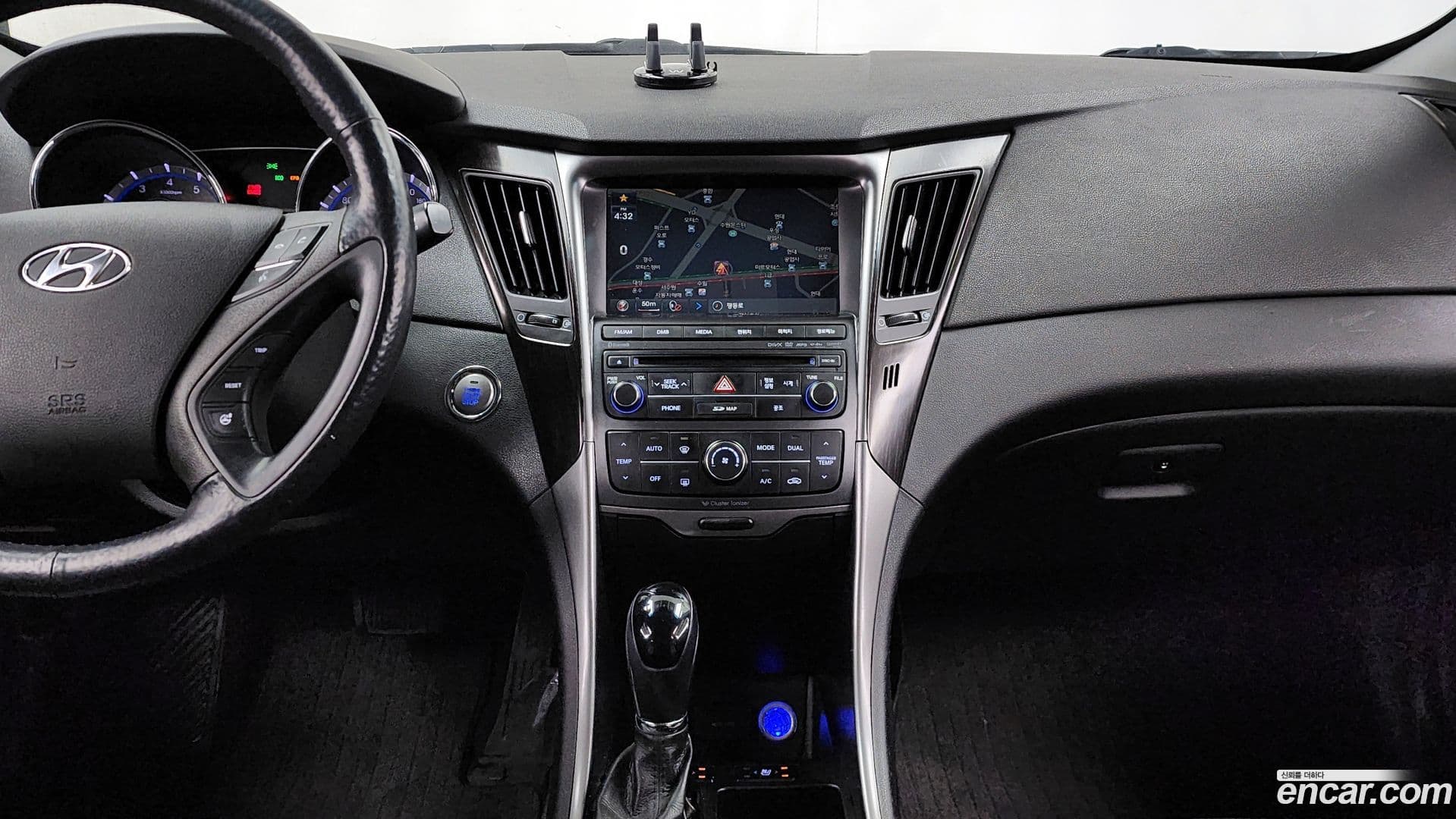 Main__Slider__Photo:Sonata Hyundai 2013.4-13