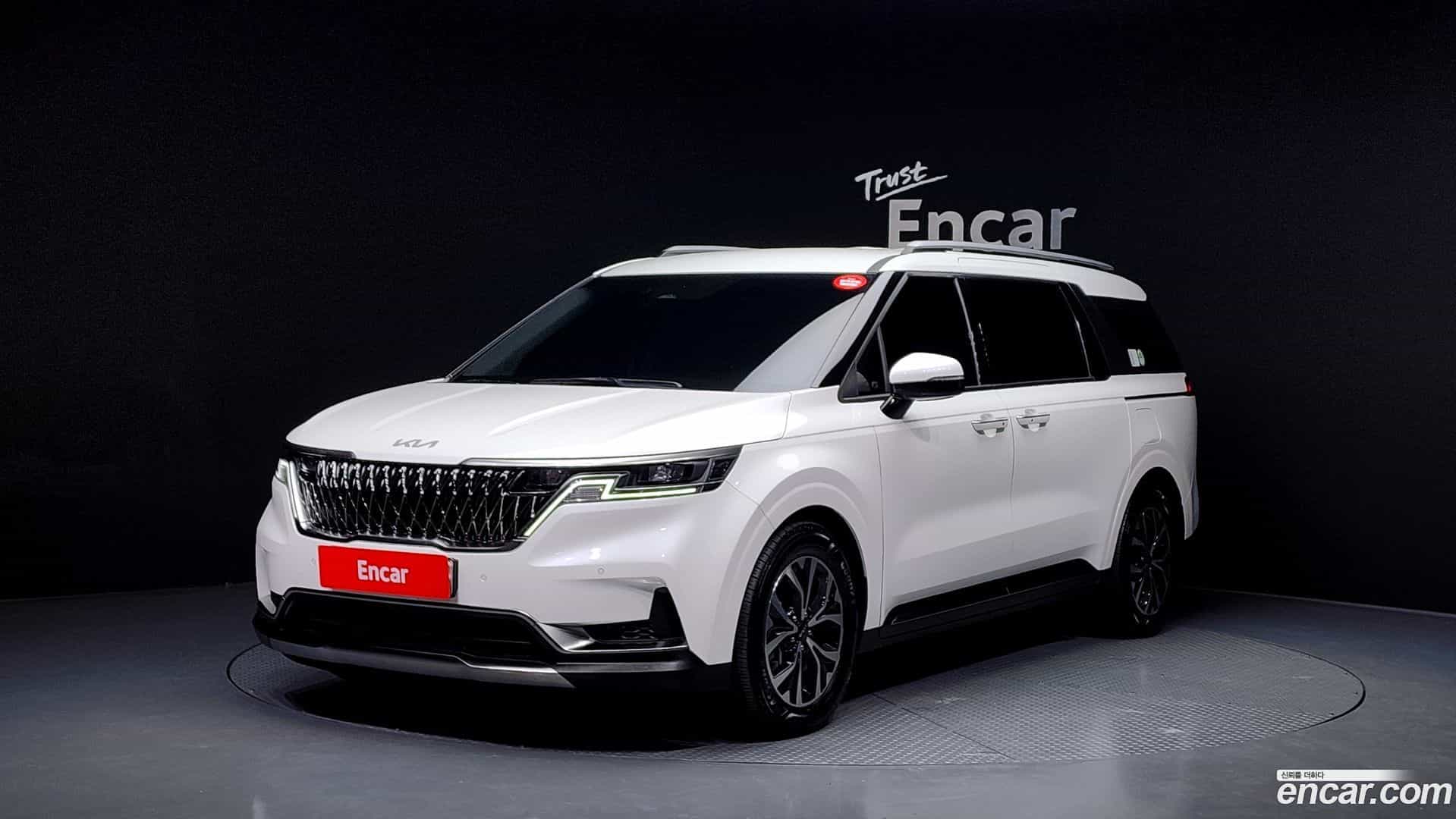 Canival Kia 2023.2-OUTER-001