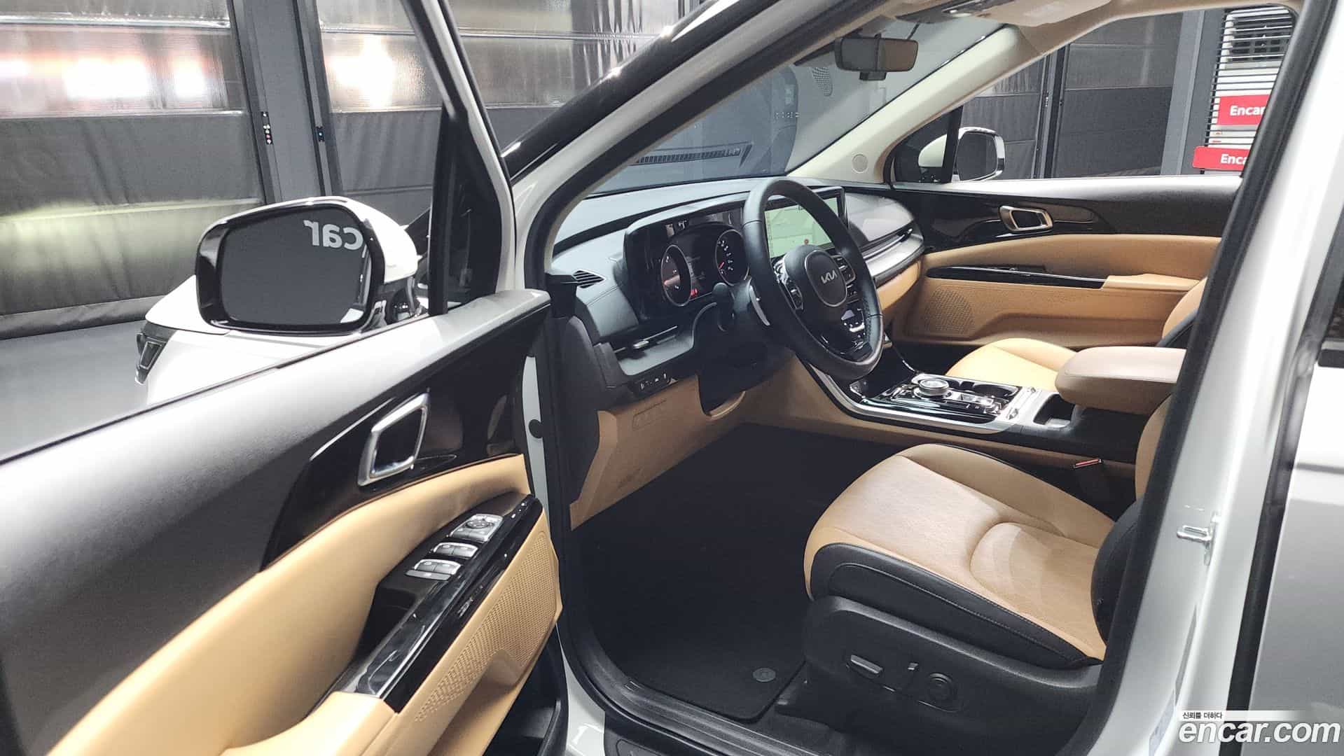 Canival Kia 2023.2-INNER-010