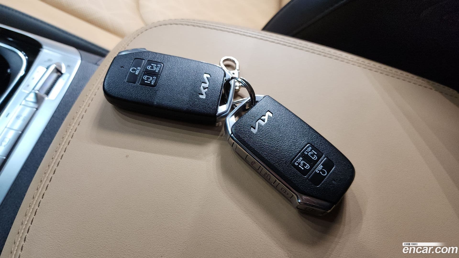 Main__Slider__Photo:Canival Kia 2023.2-16