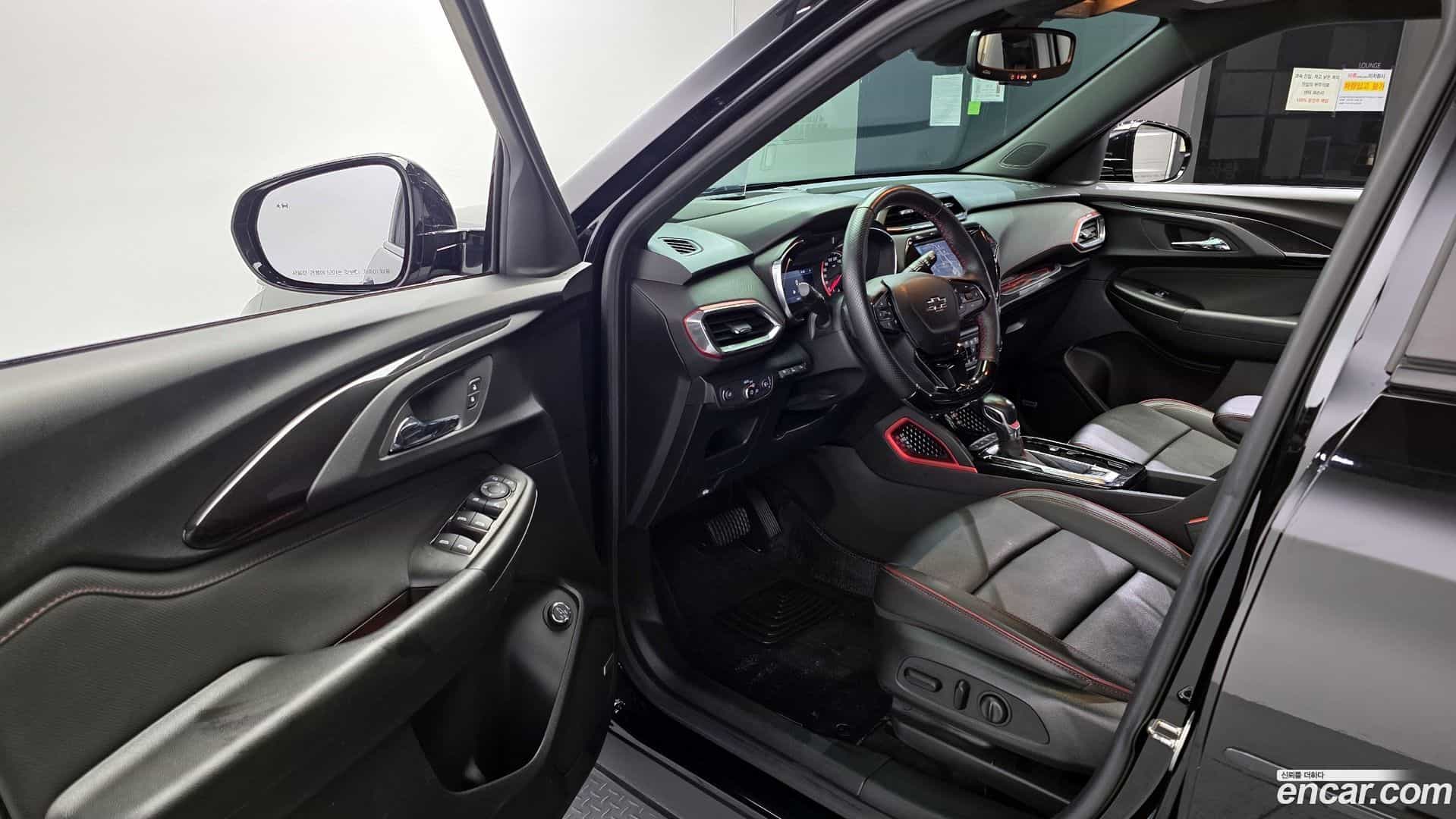 Trailblazer Chevrolet 2021.8-INNER-010