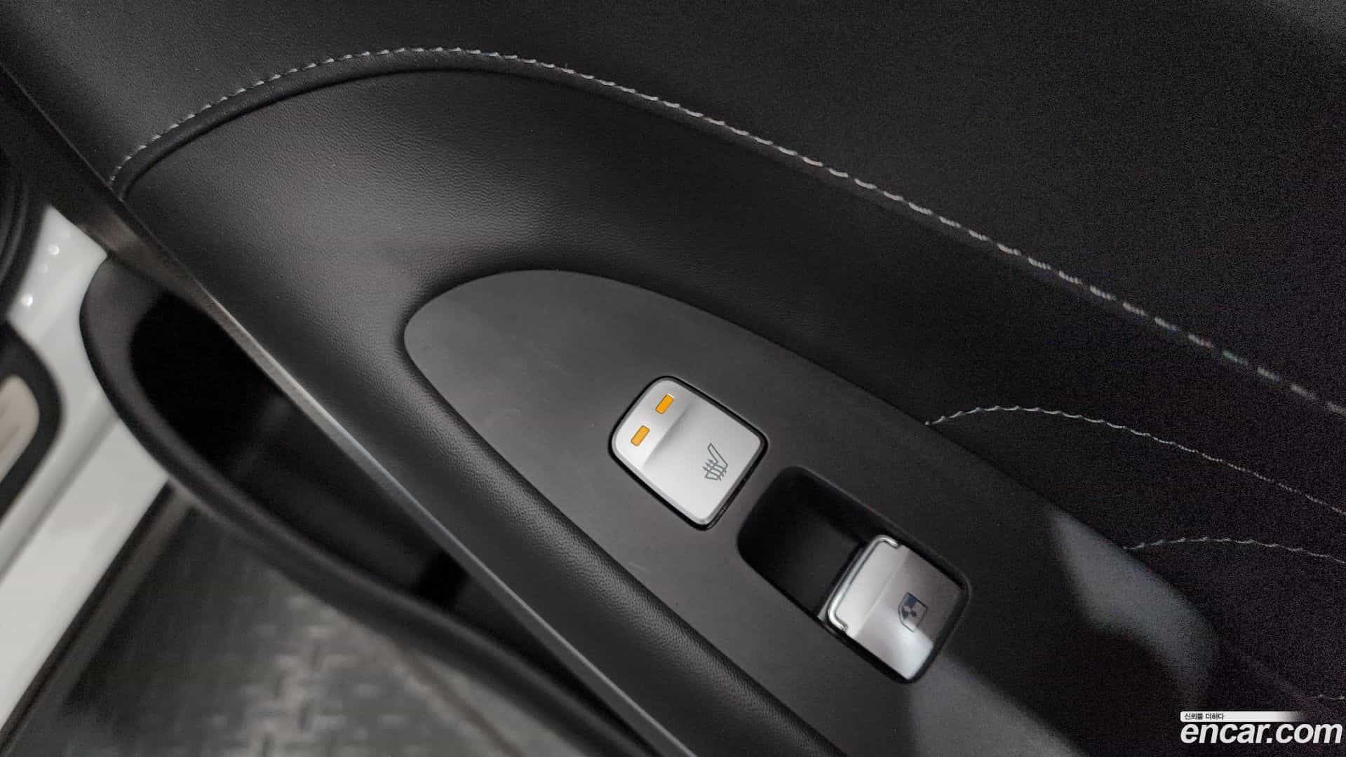 Grandeur Hyundai 2022.0-OPTION-023