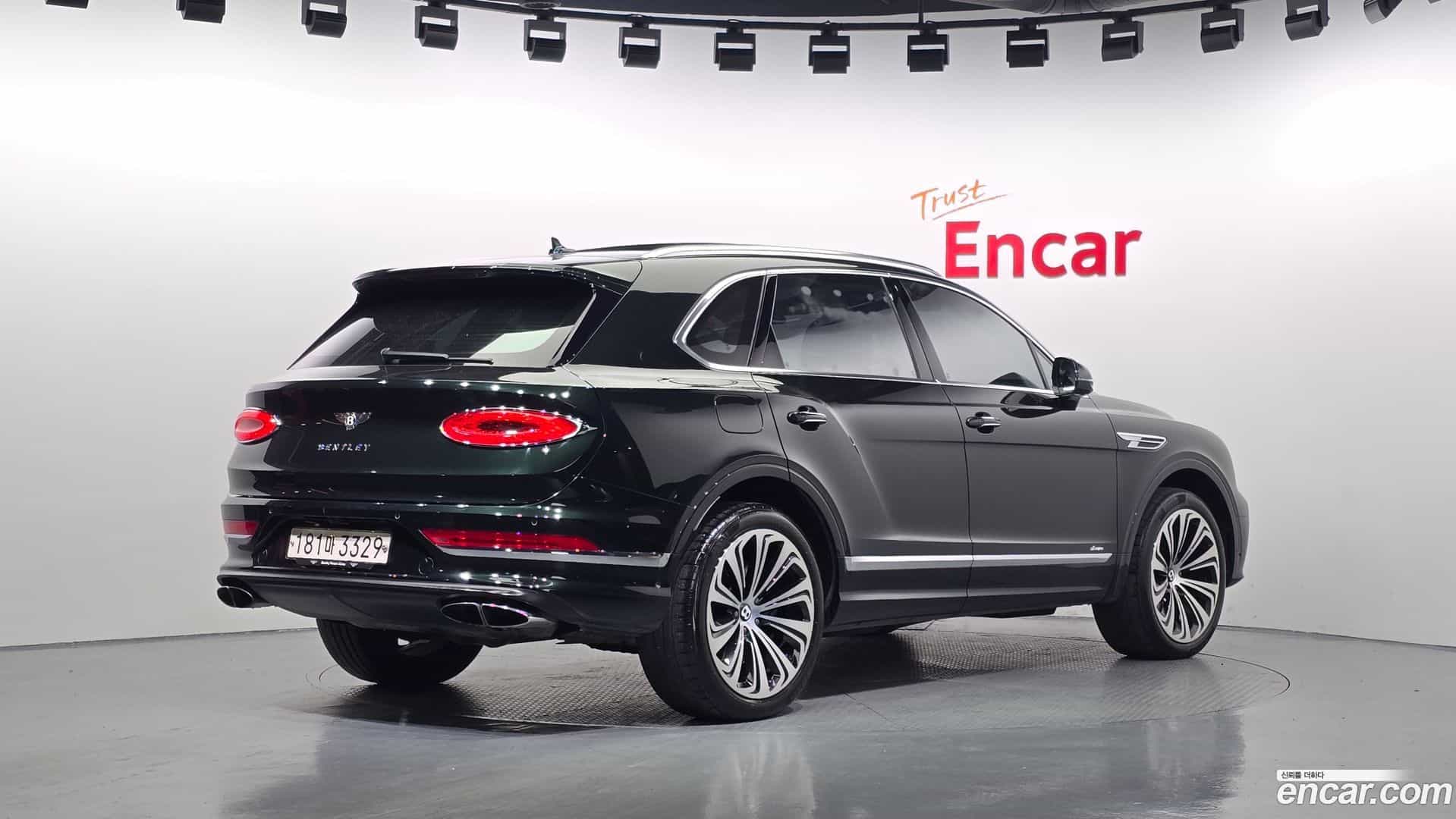 Bentayga Bentley 2023.7-OUTER-002