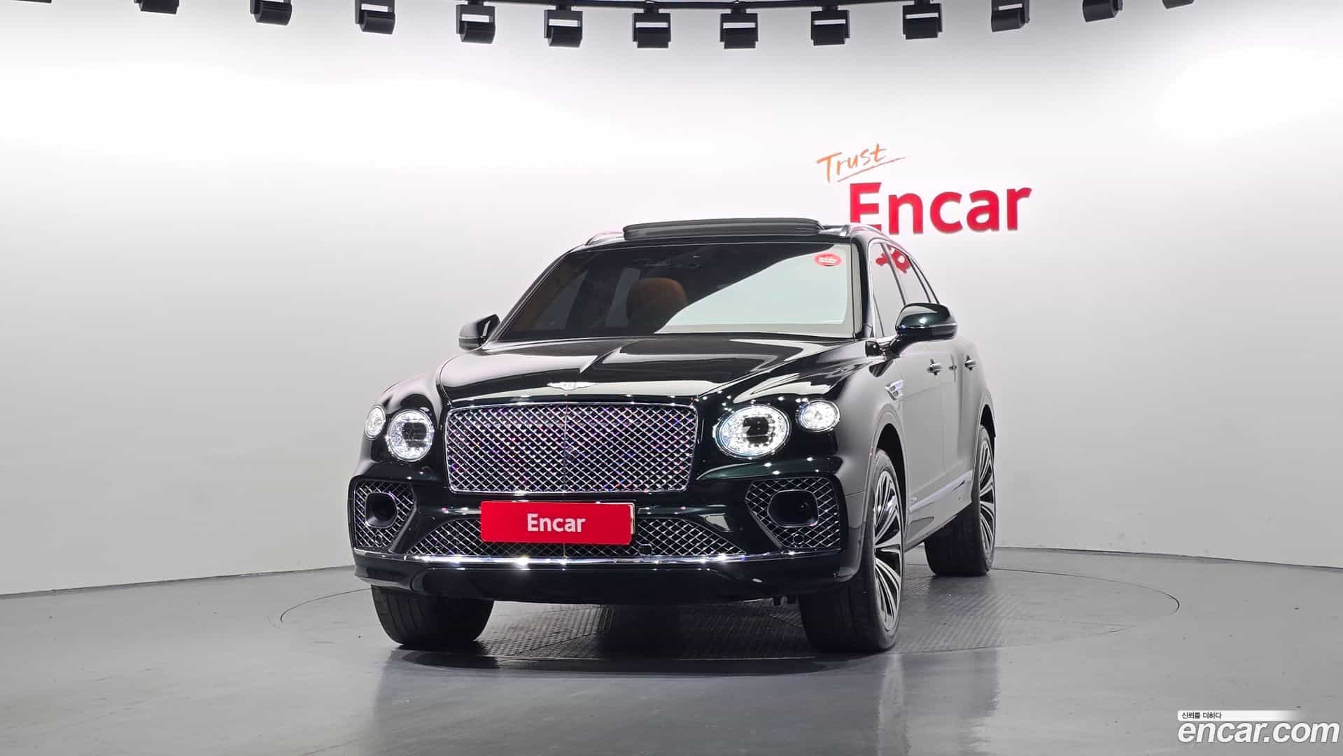Bentayga Bentley 2023.7-OUTER-003
