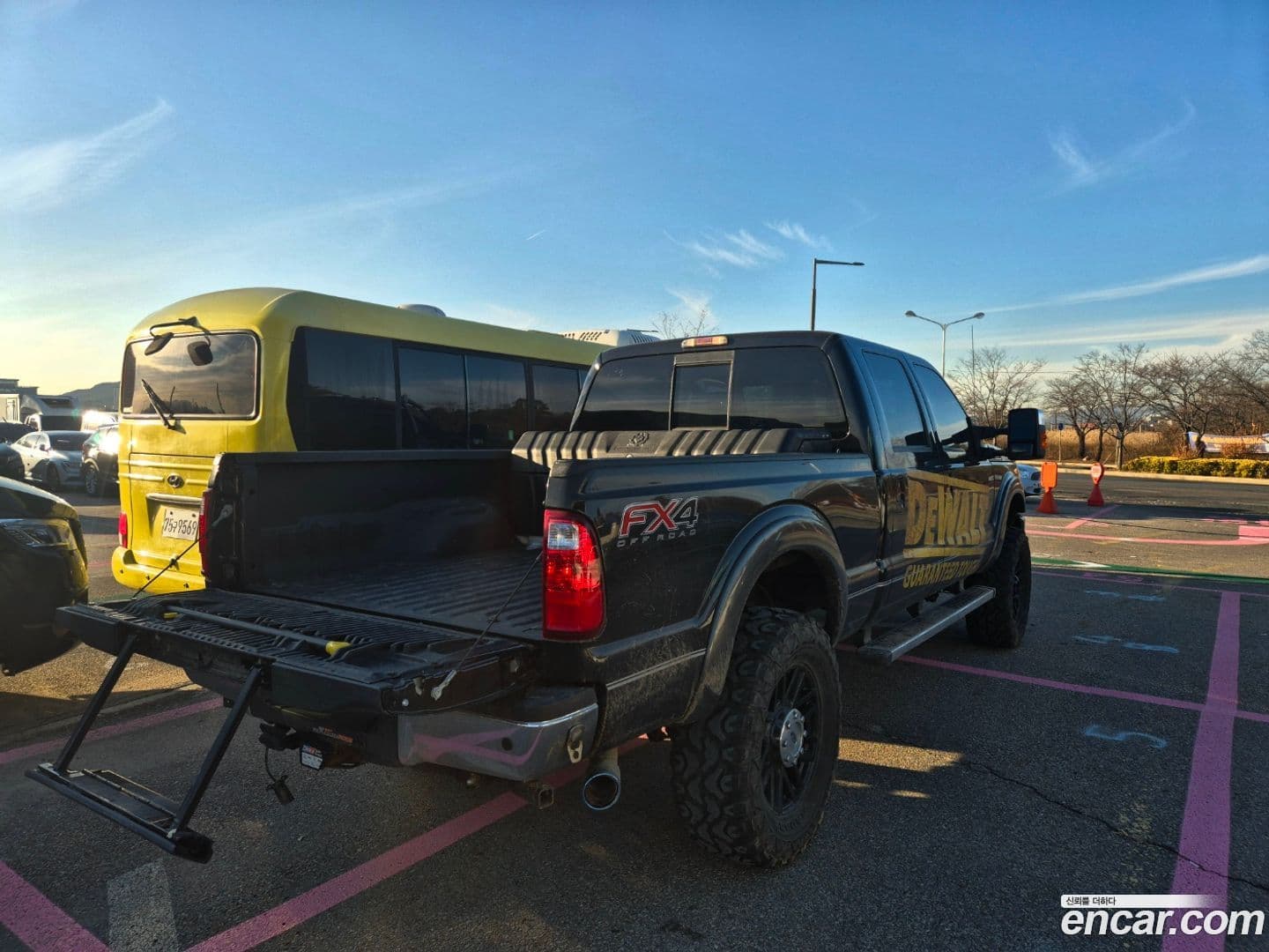 Main__Slider__Photo:F350 Ford 2015.11-5