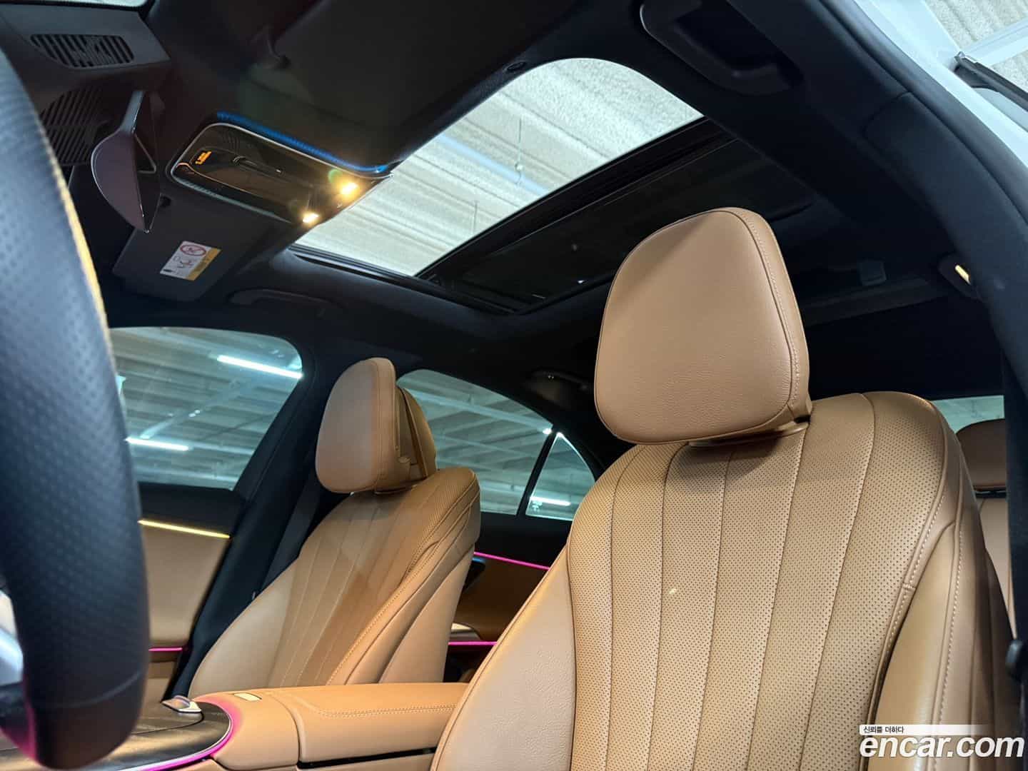 E-Class Mercedes-Benz 2024.7-OPTION-024