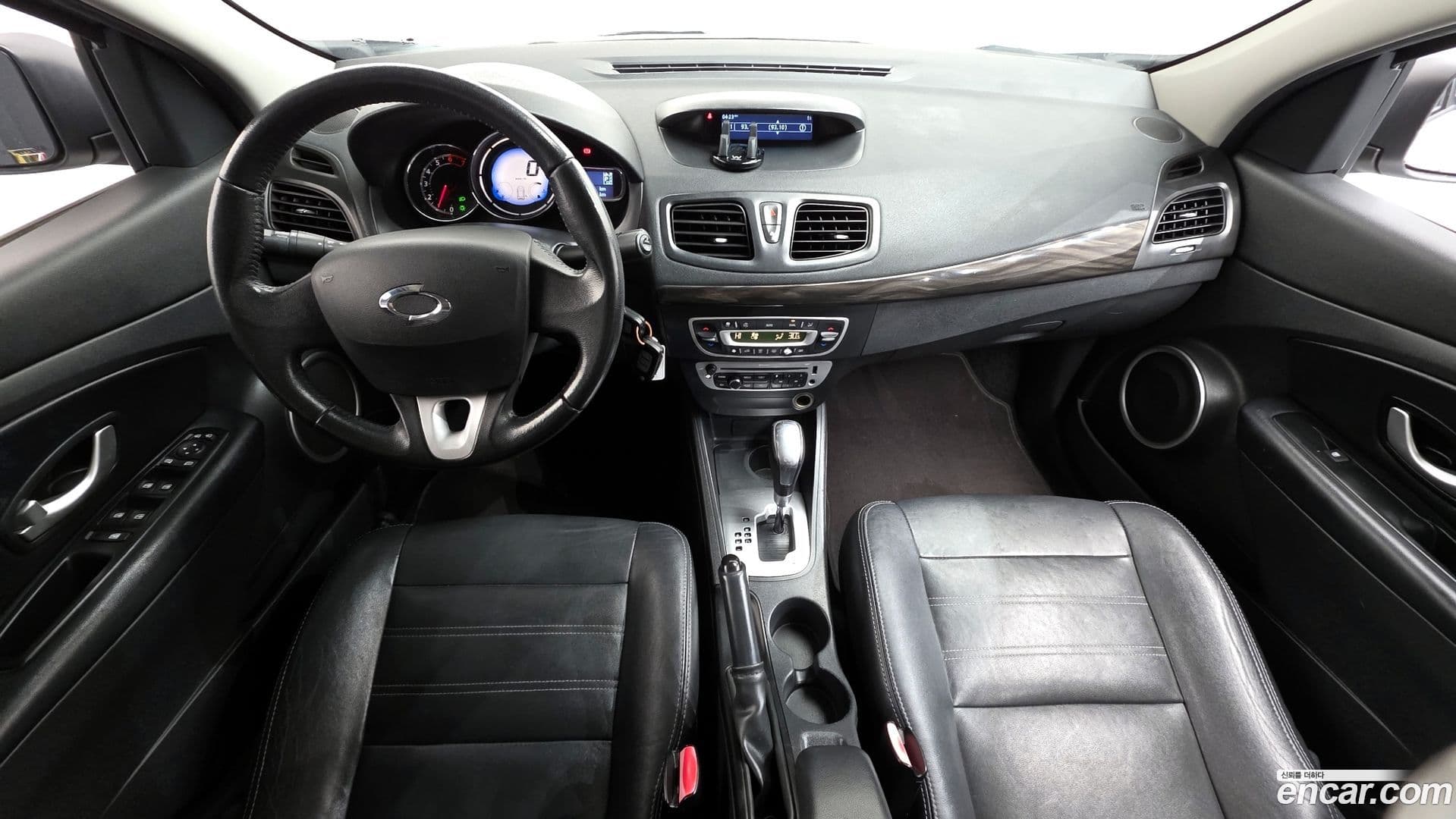 Main__Slider__Photo:SM3 Renault-KoreaSamsung 2013.3-6