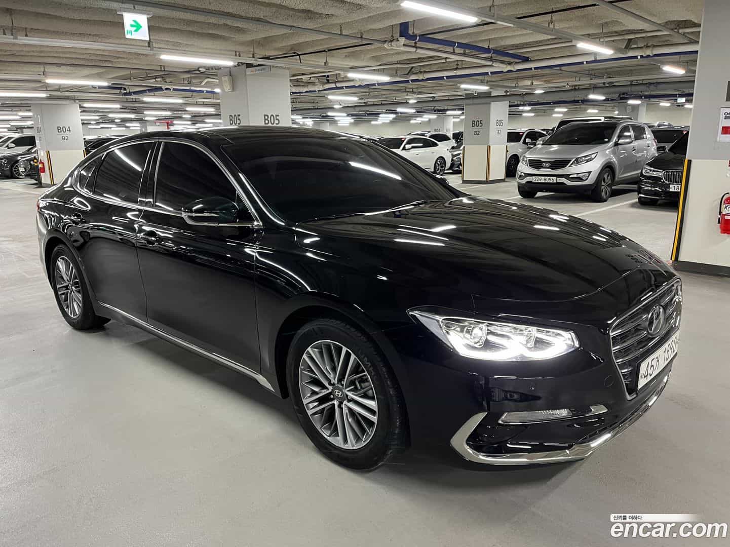 Grandeur Hyundai 2018.7-OUTER-002