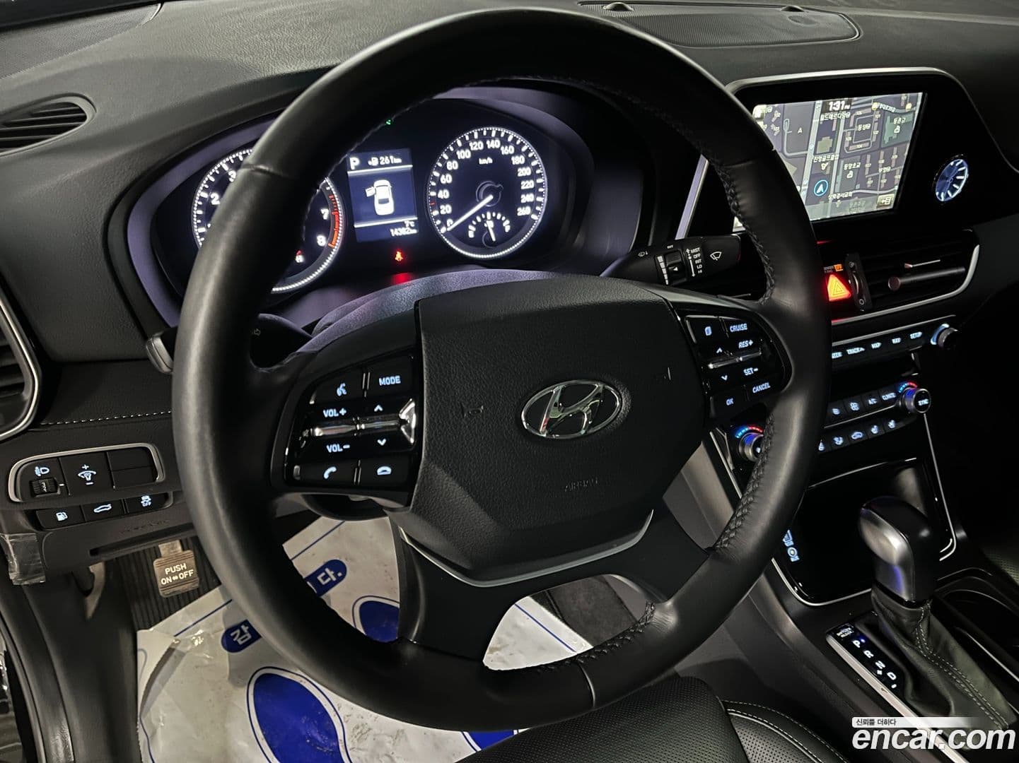 Main__Slider__Photo:Grandeur Hyundai 2018.7-9