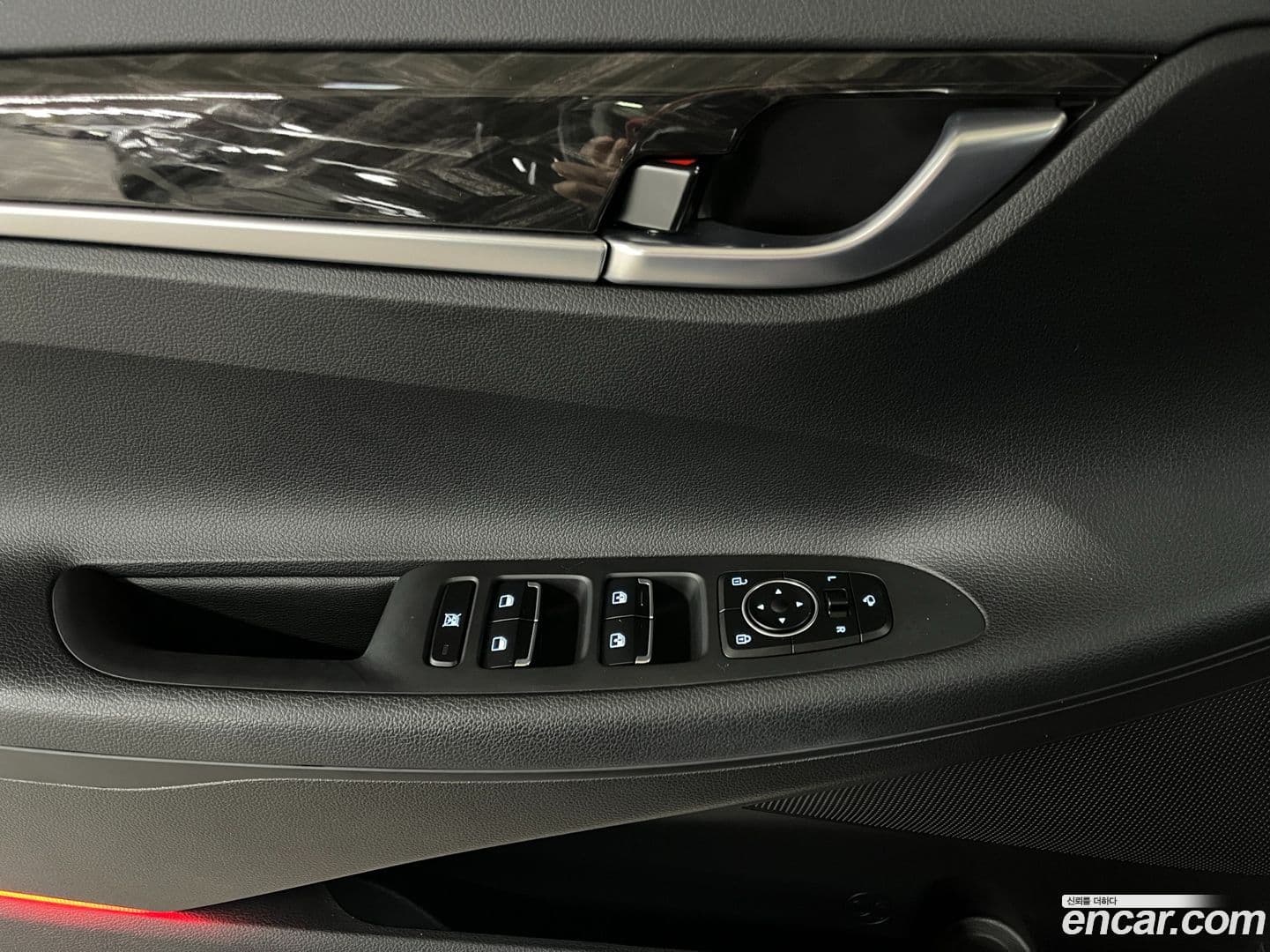 Main__Slider__Photo:Grandeur Hyundai 2018.7-13