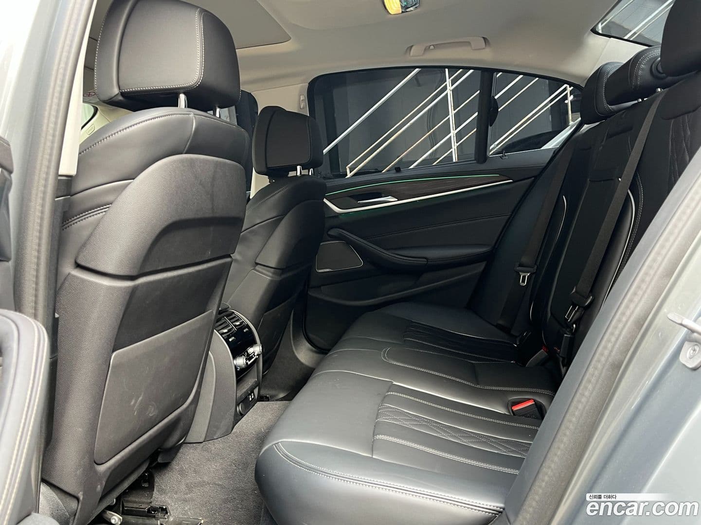 Main__Slider__Photo:5-Series BMW 2023.5-9