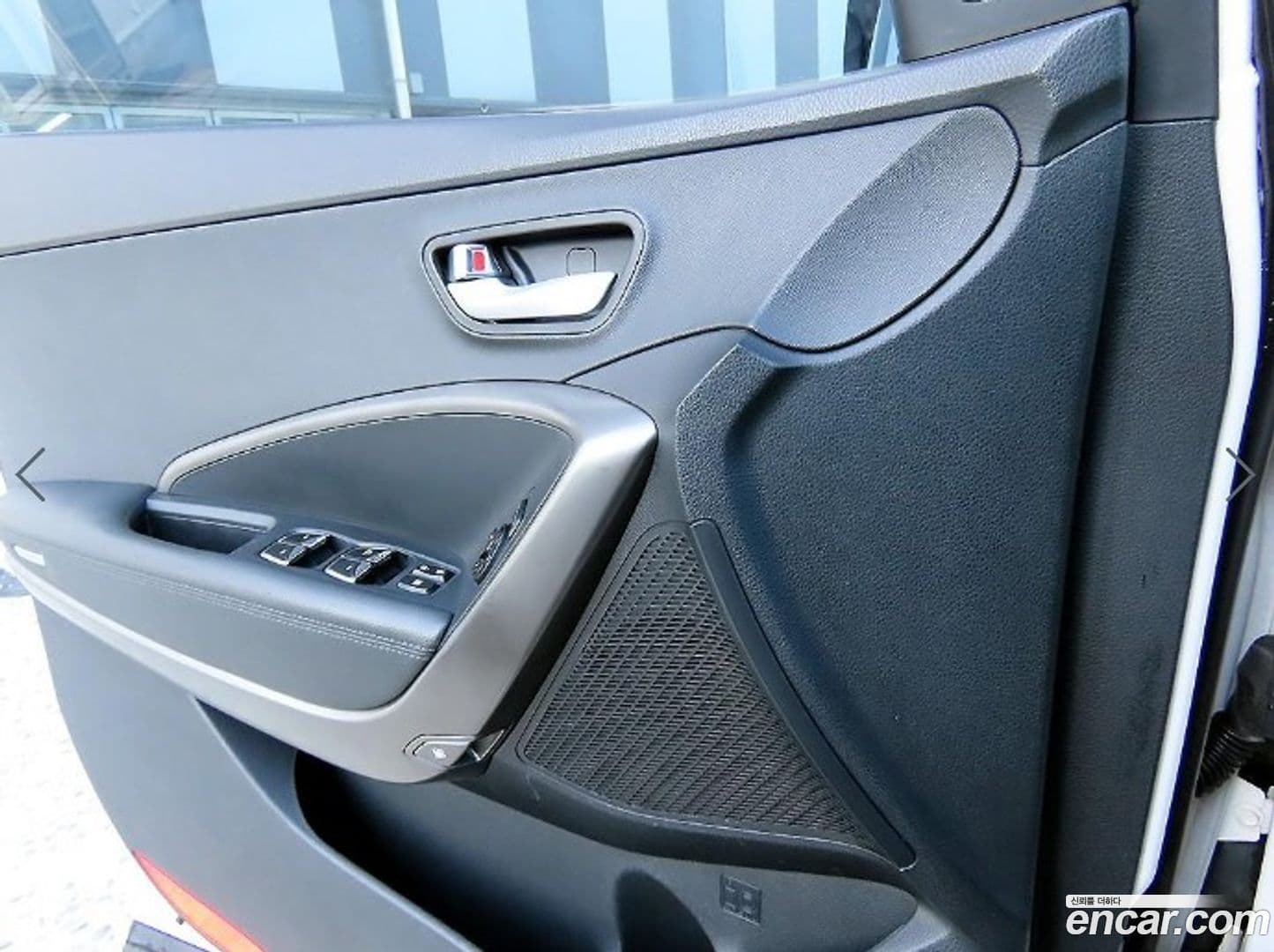 Main__Slider__Photo:Santafe Hyundai 2015.11-10