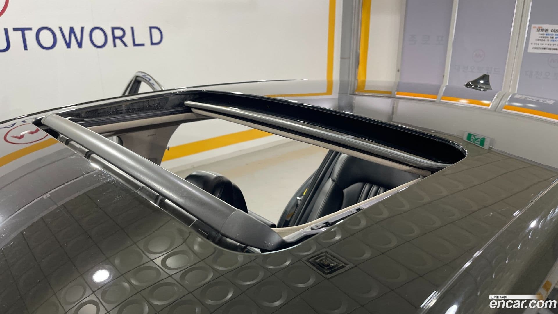 Main__Slider__Photo:EQ900 Genesis 2016.0-7