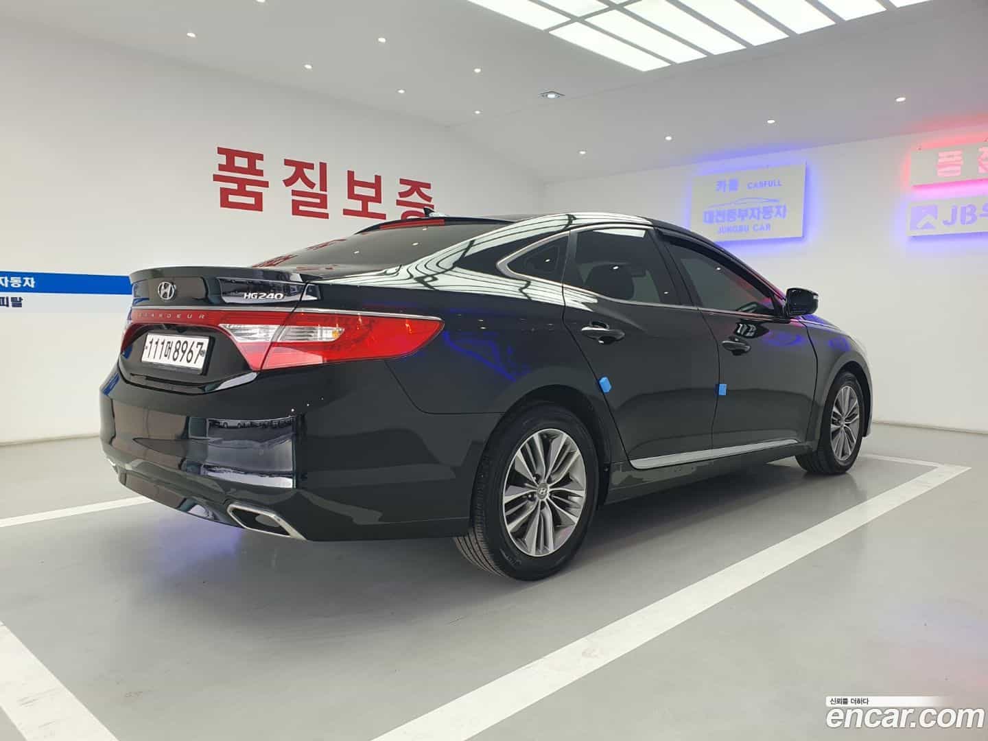 Grandeur Hyundai 2015.8-OPTION-021