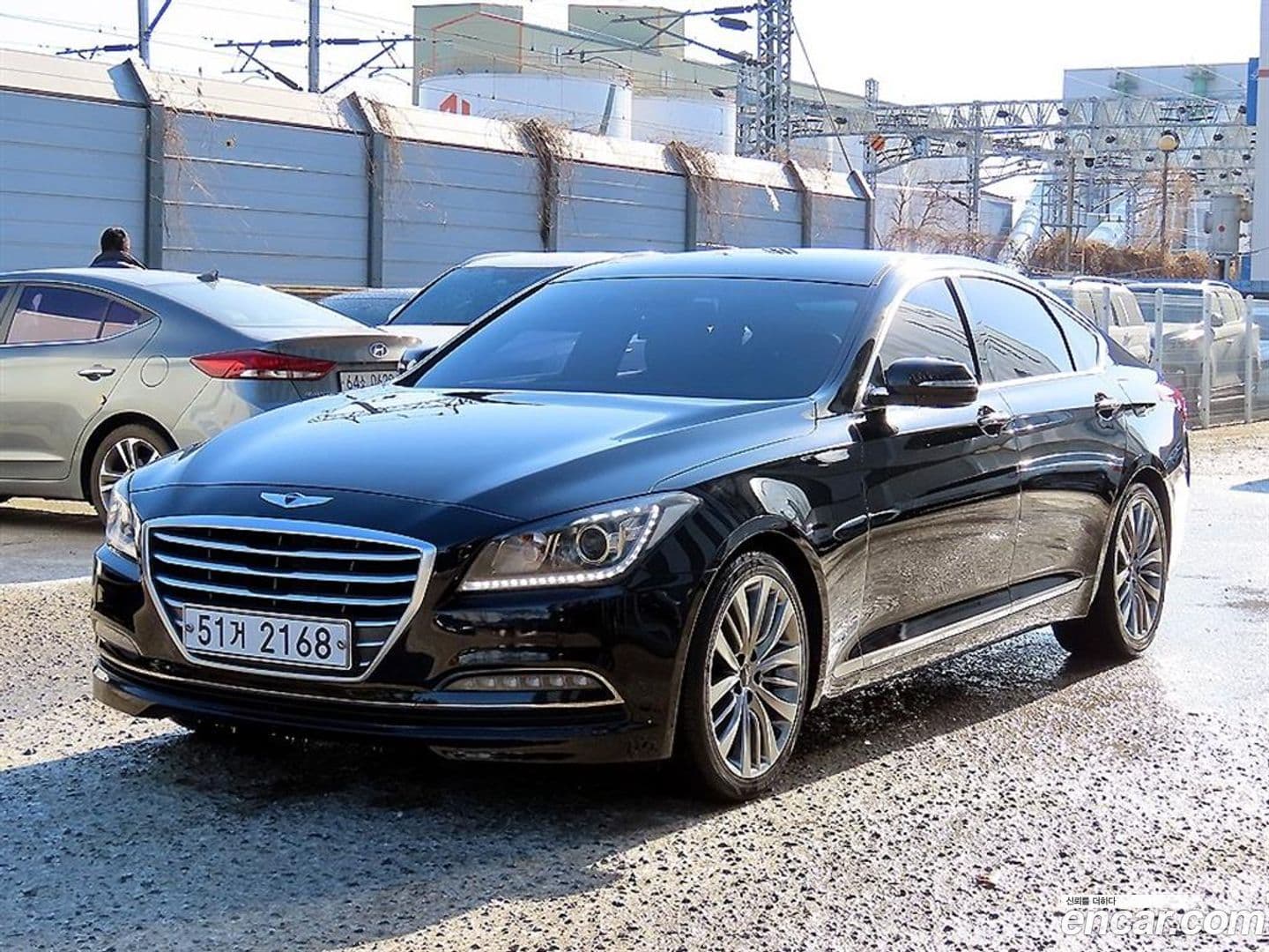 Main__Slider__Photo:Genesis Hyundai 2015.2-0