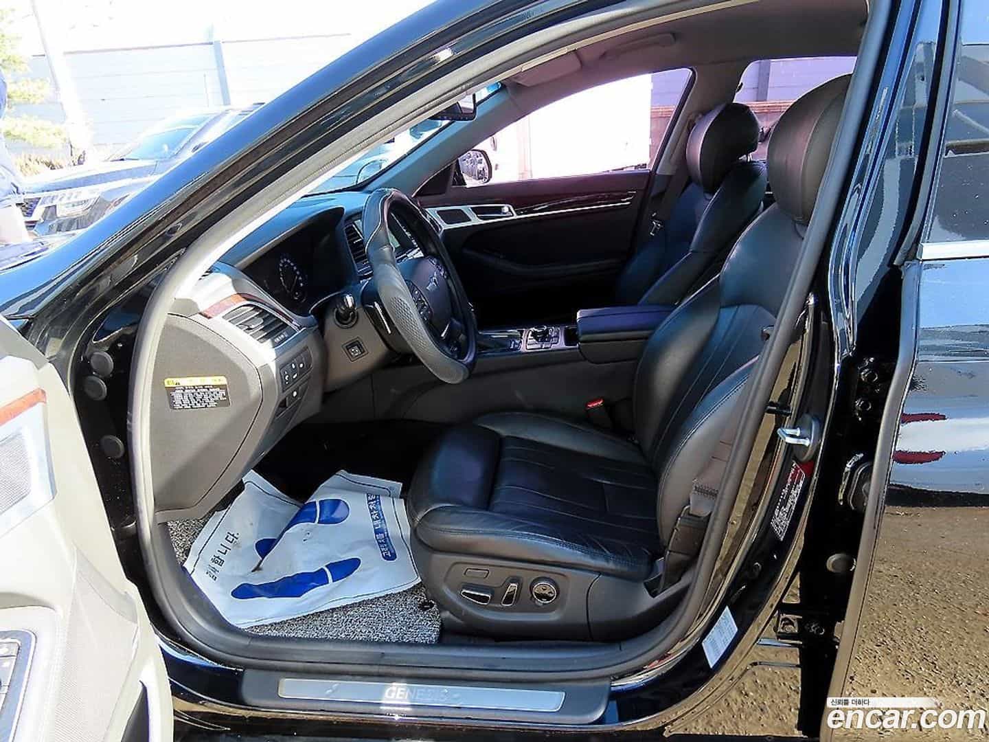 Genesis Hyundai 2015.2-OUTER-005