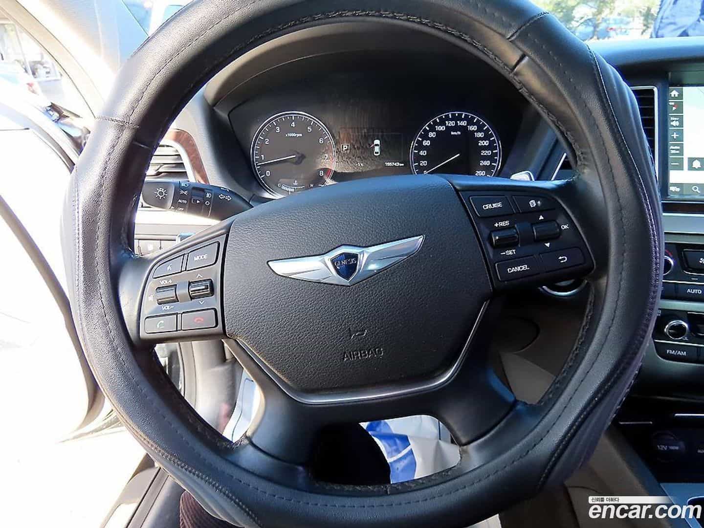 Genesis Hyundai 2015.2-INNER-008