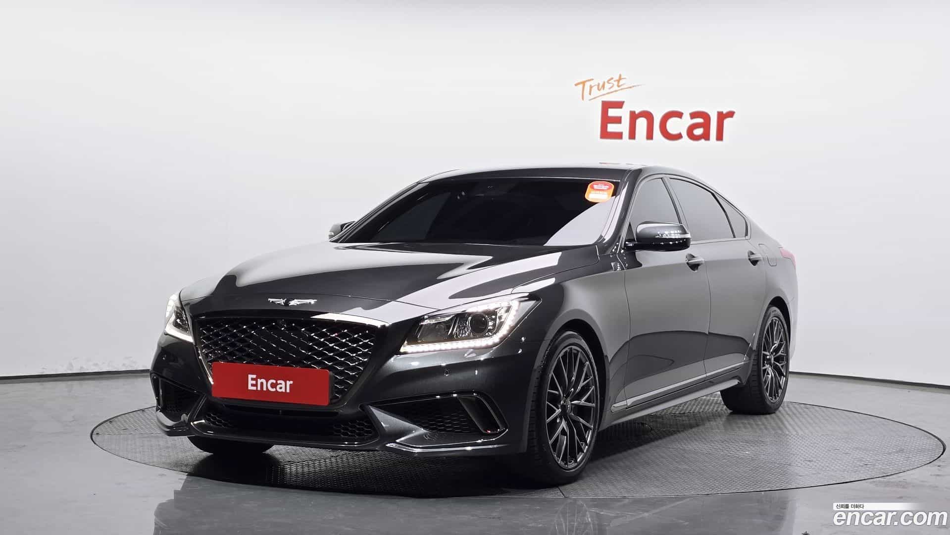 G80 Genesis 2018.11-OUTER-001