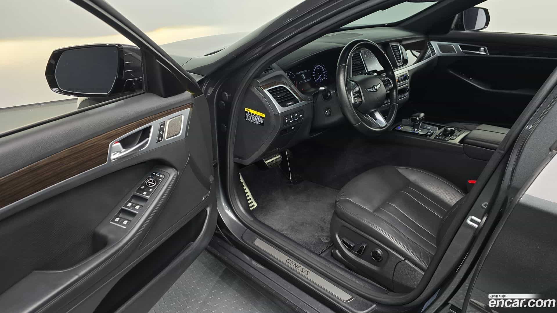 G80 Genesis 2018.11-OPTION-015