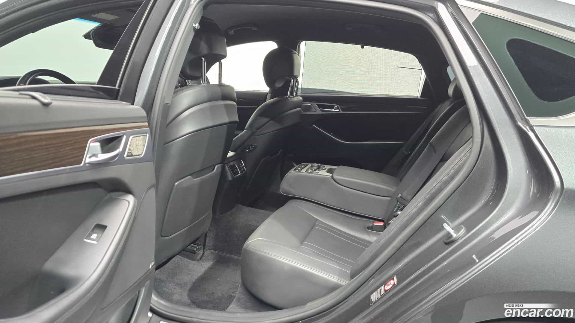 G80 Genesis 2018.11-OPTION-016