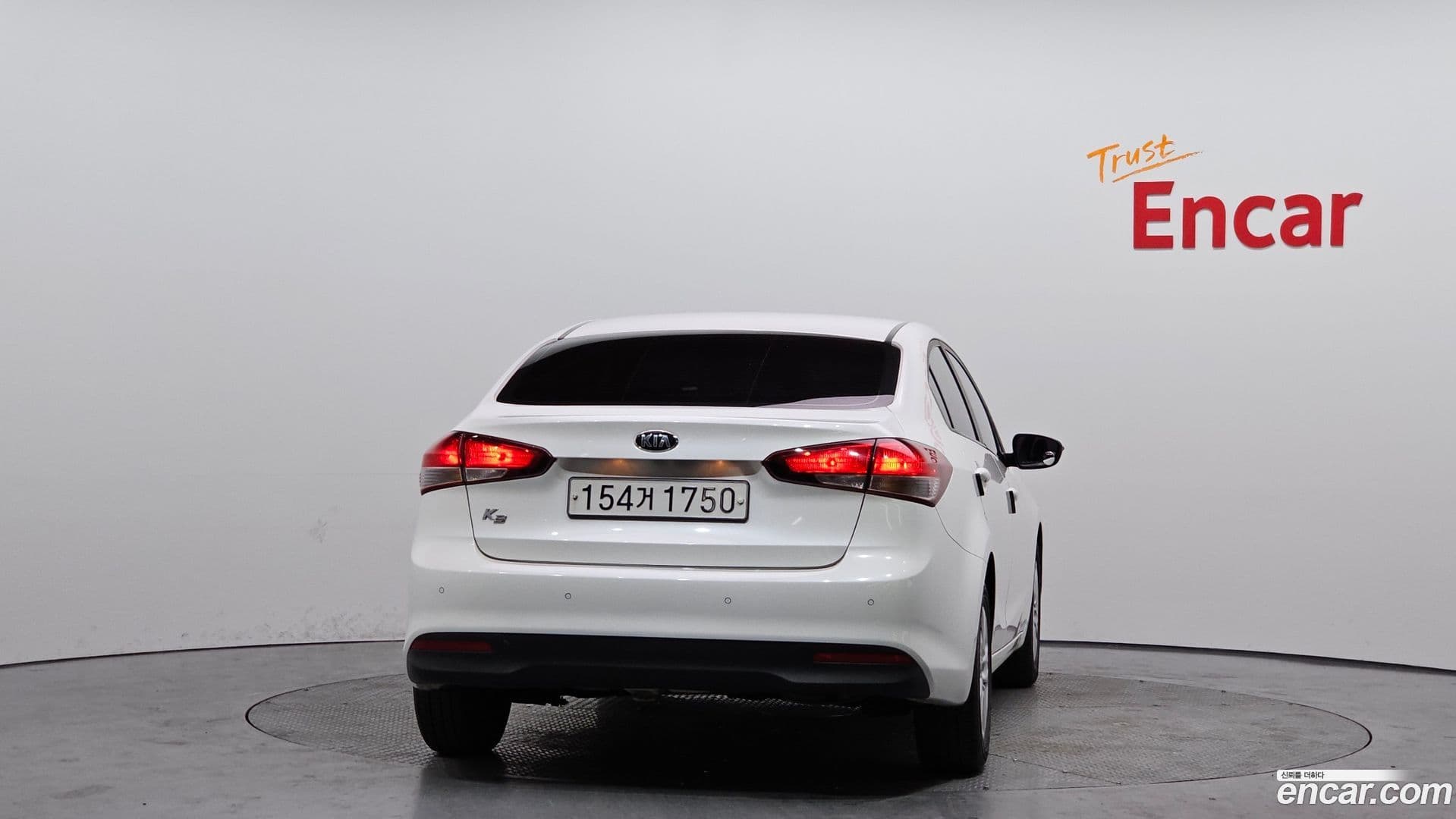 Main__Slider__Photo:K3 Kia 2016.0-3