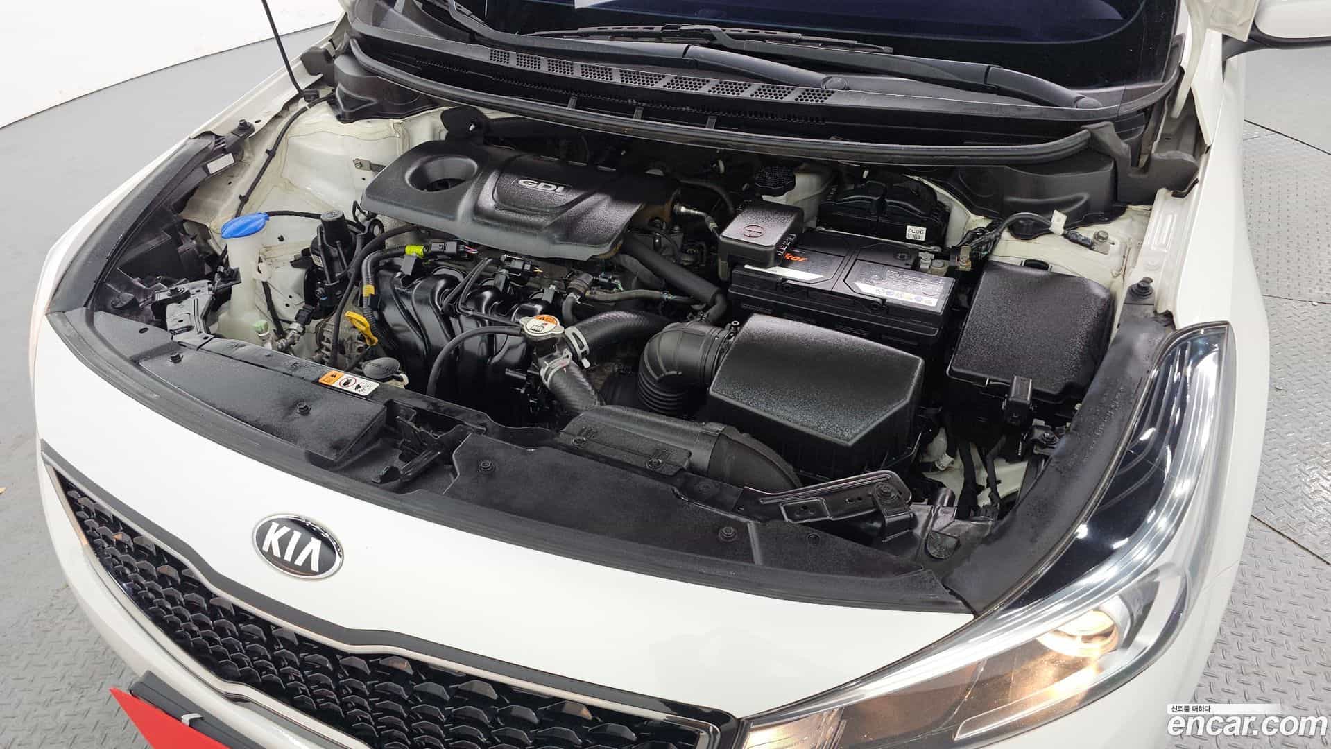 K3 Kia 2016.0-INNER-006