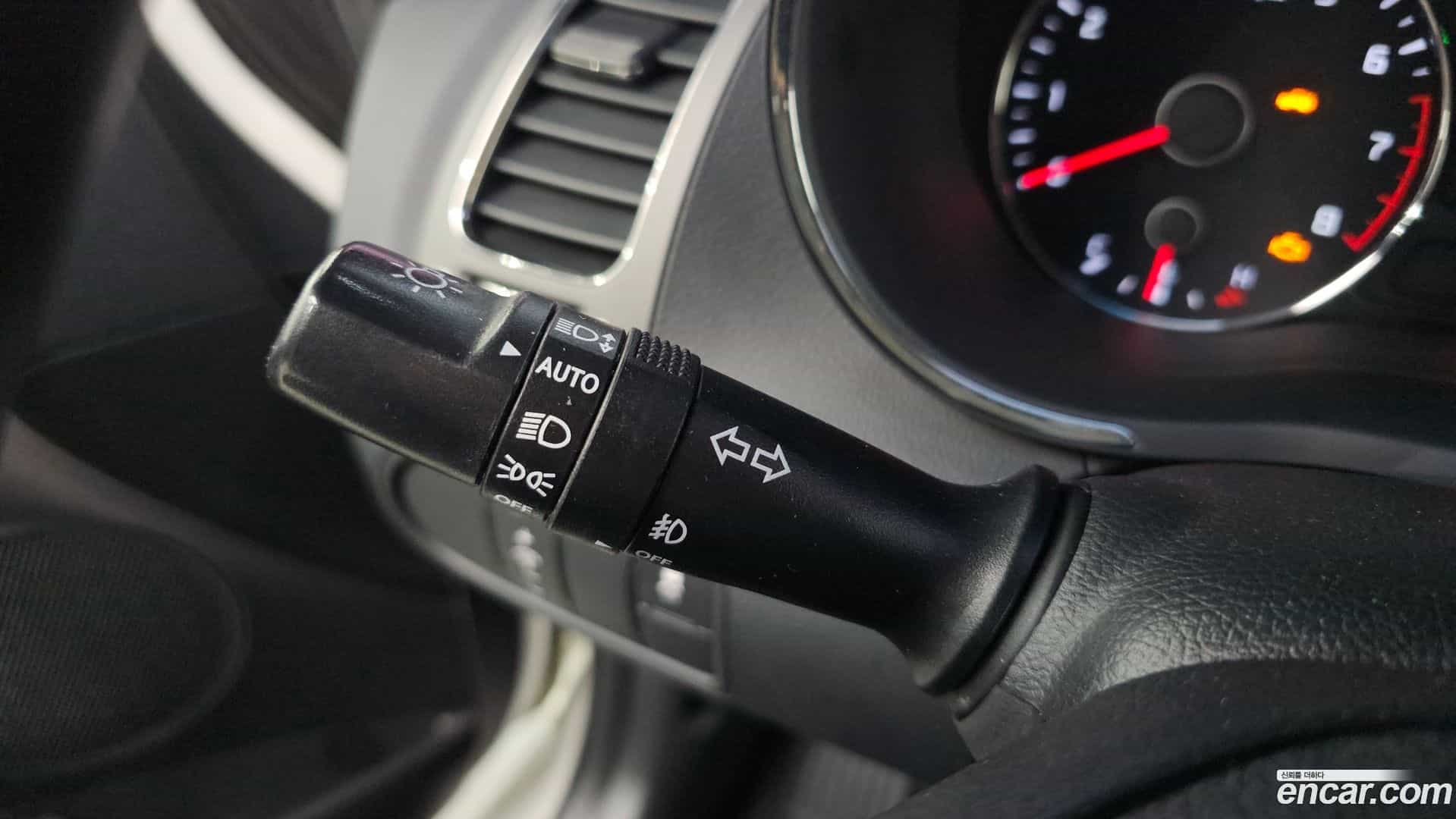 K3 Kia 2016.0-OPTION-018