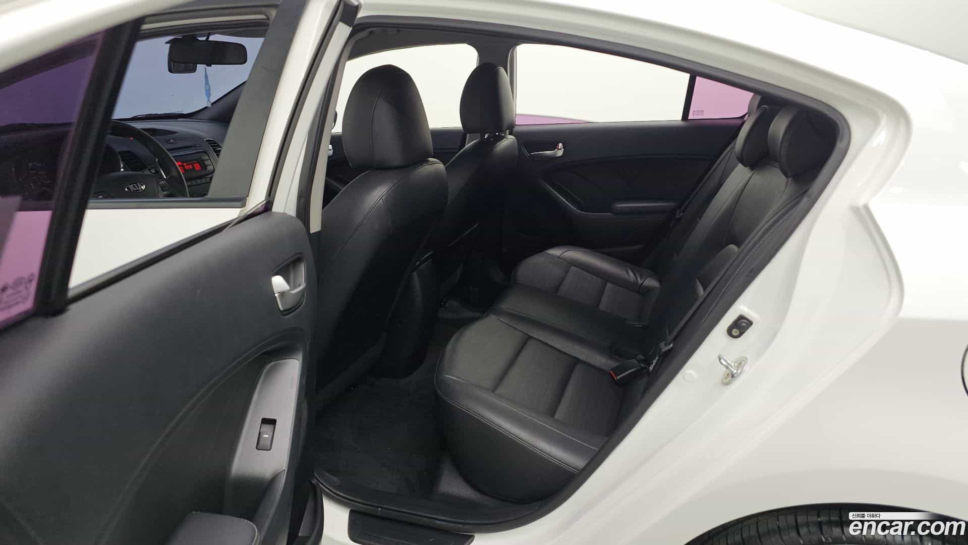 K3 Kia 2016.0-OPTION-023