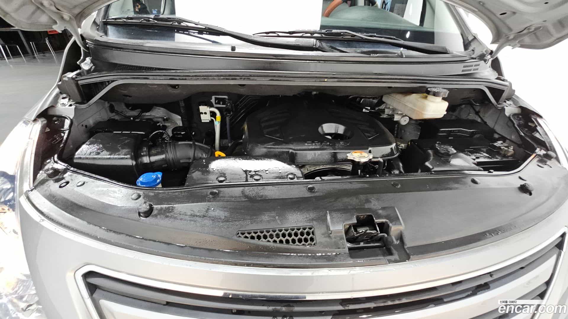 Starex Hyundai 2017.3-INNER-006