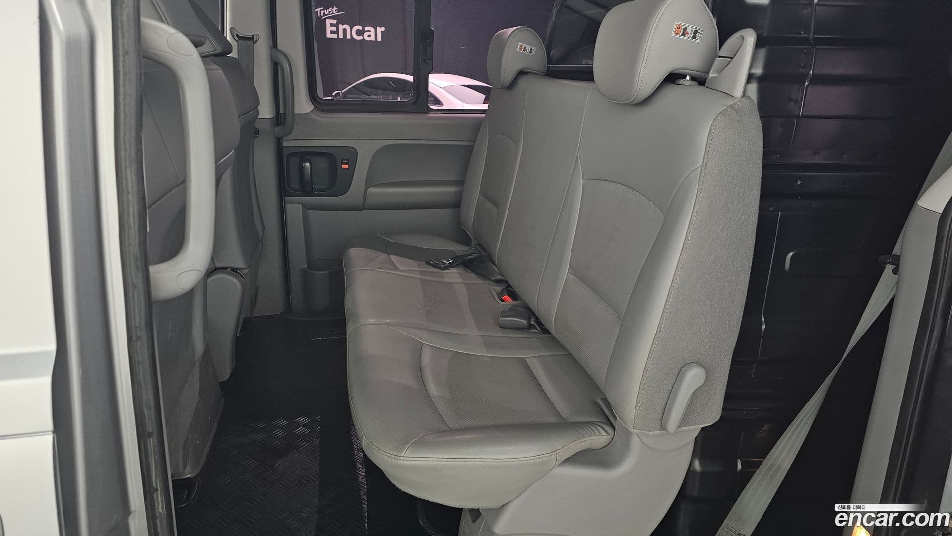 Main__Slider__Photo:Starex Hyundai 2017.3-11